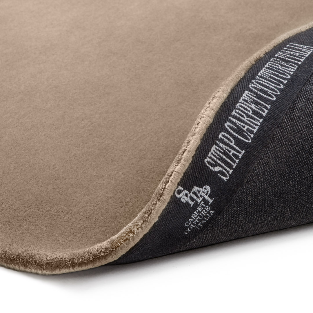 LUNA OASIS – Eleganza Naturale e Comfort Sofisticato per Ambienti Moderni
