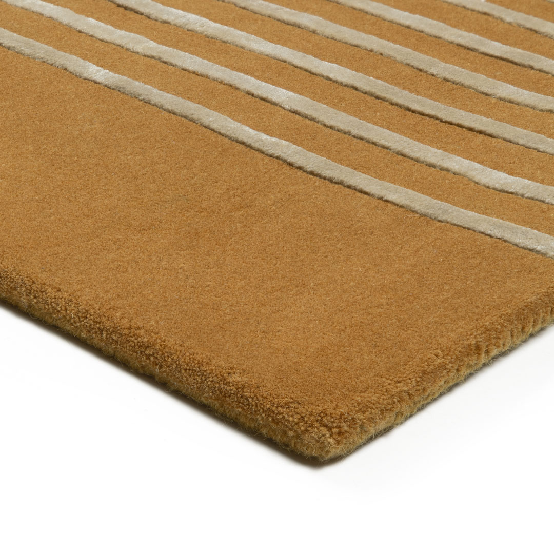 STRIPES GOLD – Dinamismo Contemporaneo e Comfort Raffinato per i Tuoi Spazi