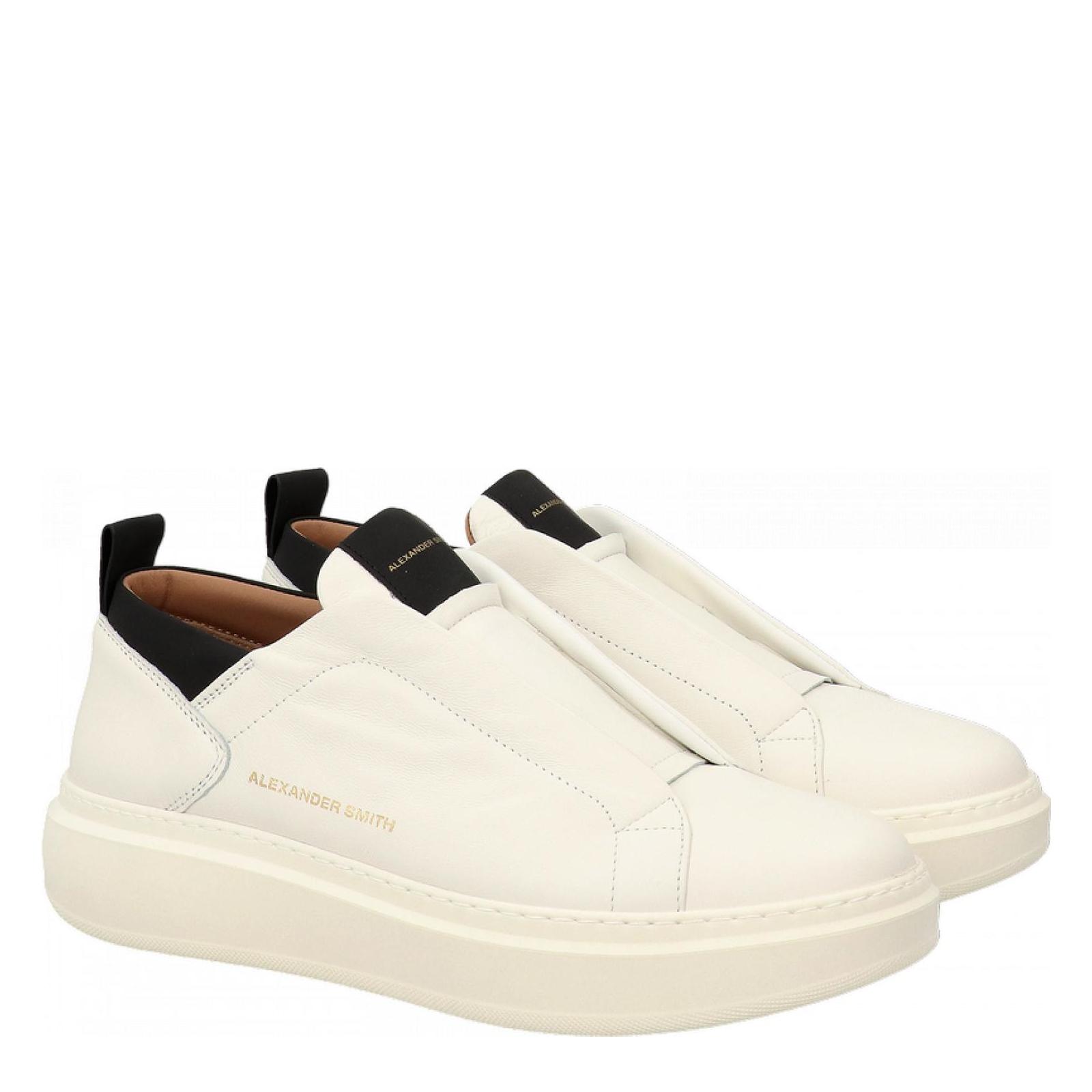WEMBLEY SLIP-ON
