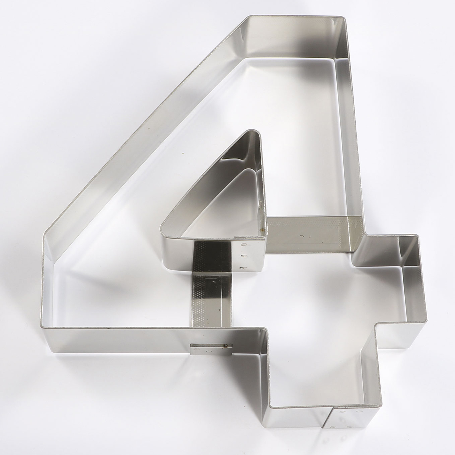 4 - 30 cm