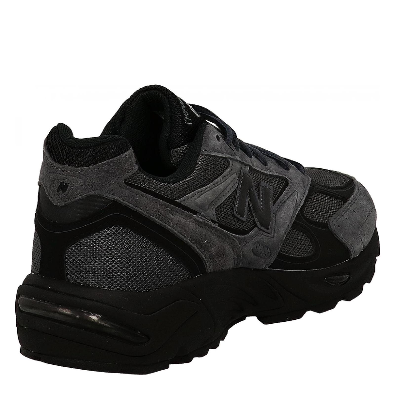 880 magnet-black