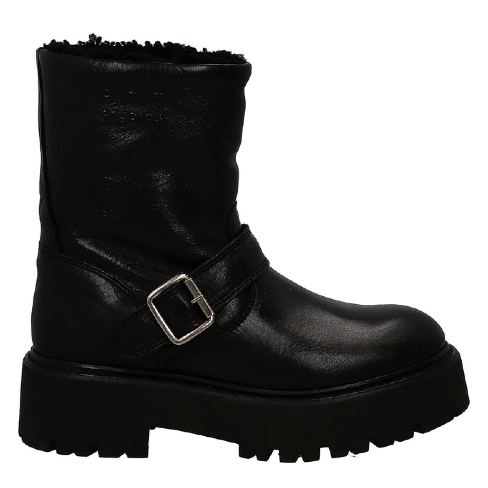 LEATHER black