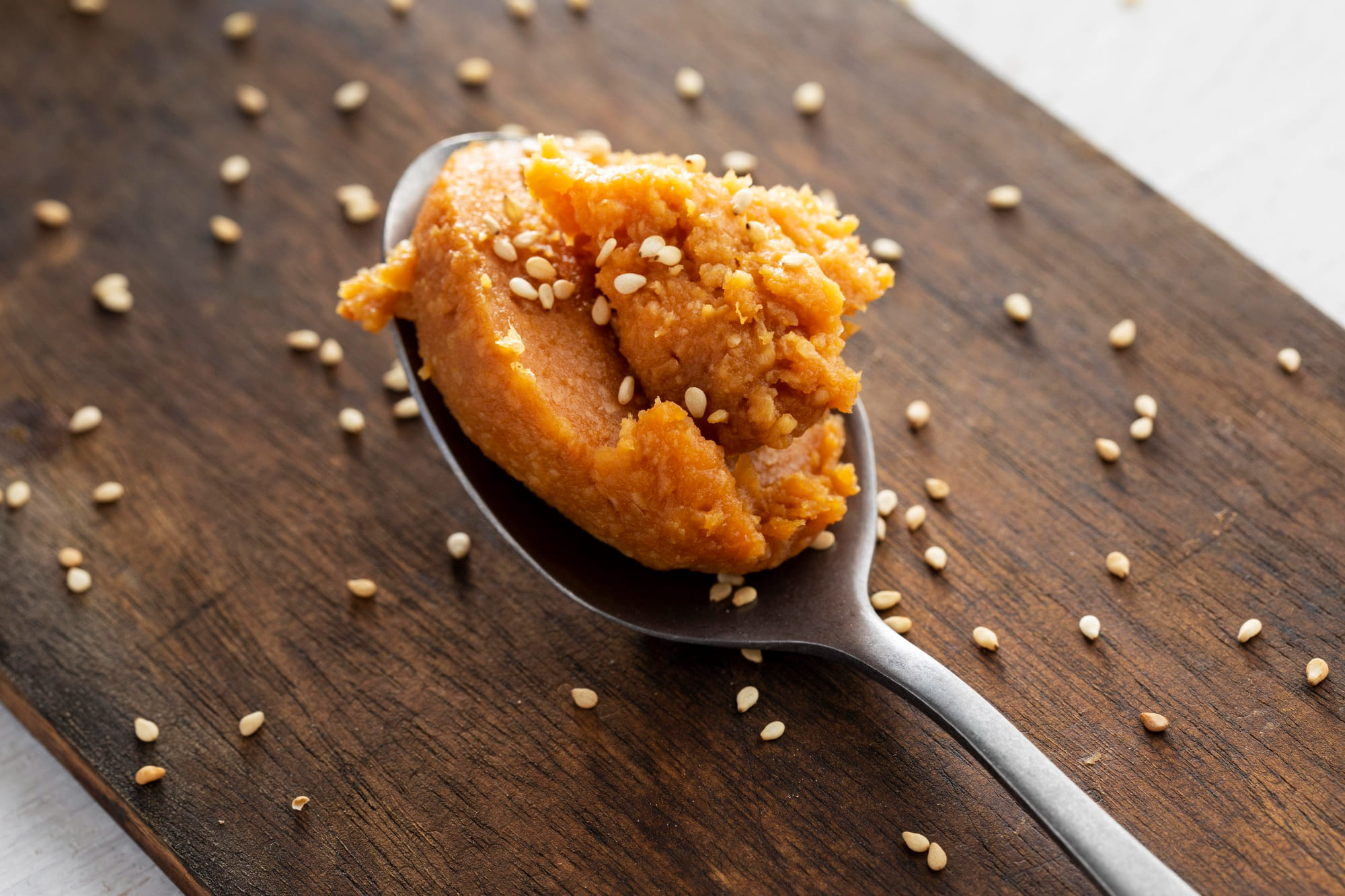 Miso giapponese: cos'è e come utilizzarlo in cucina