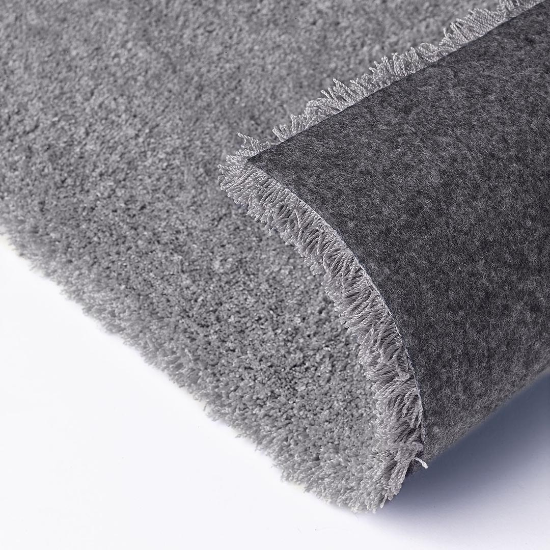 Tappeto AMALIA LIGHT GREY – Eleganza e Comfort per la Camera da Letto