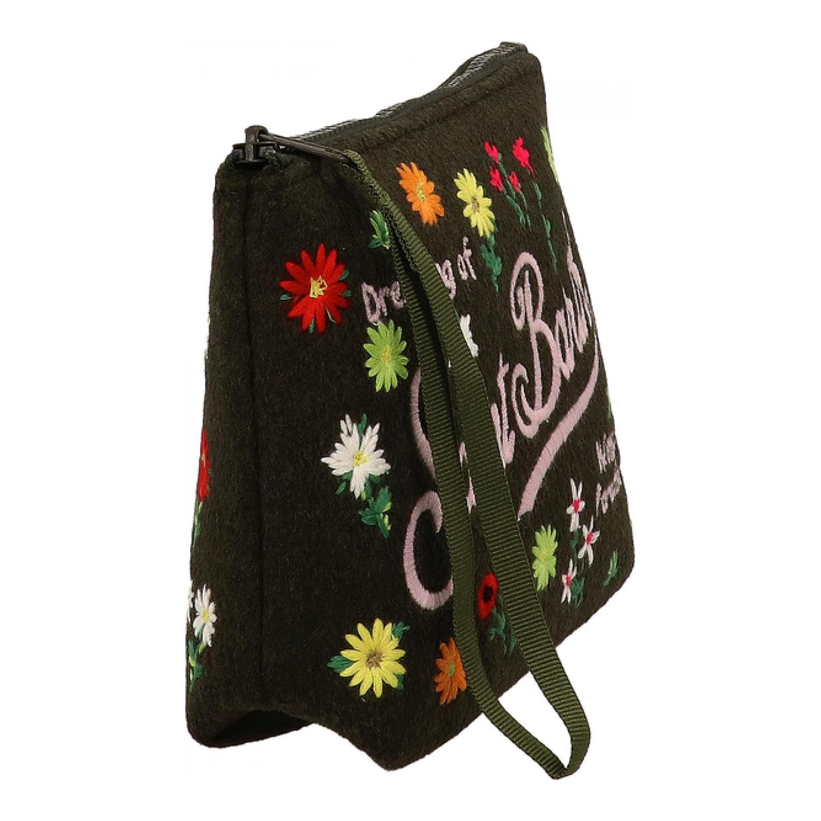 ALINE FELT 02378m-flowers-field-52-emb