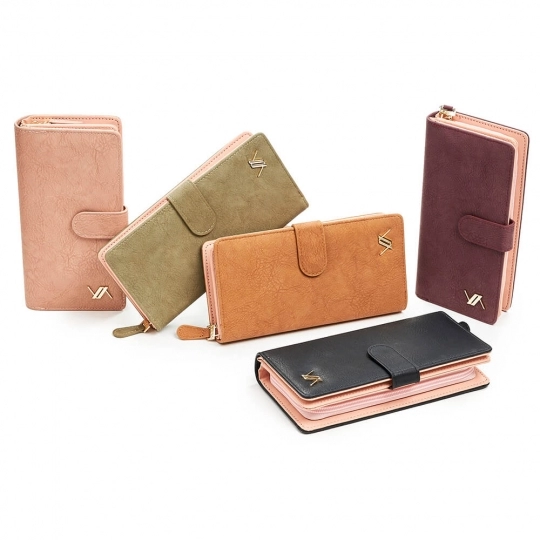 Ladies' wallets