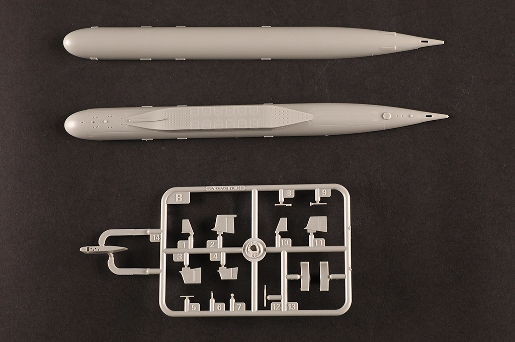 Maquette Hobbyboss – 1:700 – Sous-marin PLAN Type 094 Jin Class SSBN – Collectionneur