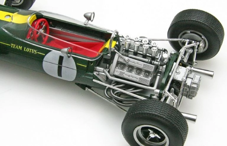 自動車 Lotus 33 1965 F1 Champion 1/20 Lotus 33 1965 Formula One 1/20 - EBBRO 20027