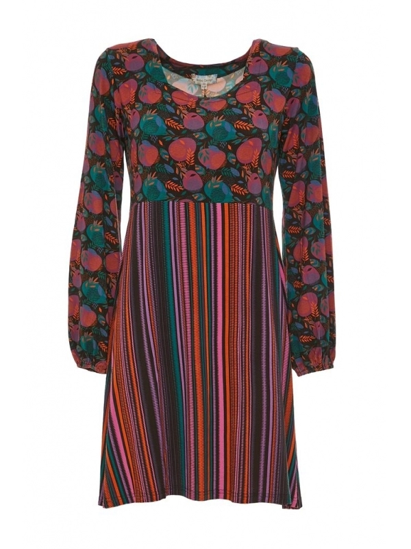 Casual dress with contrasting patterns