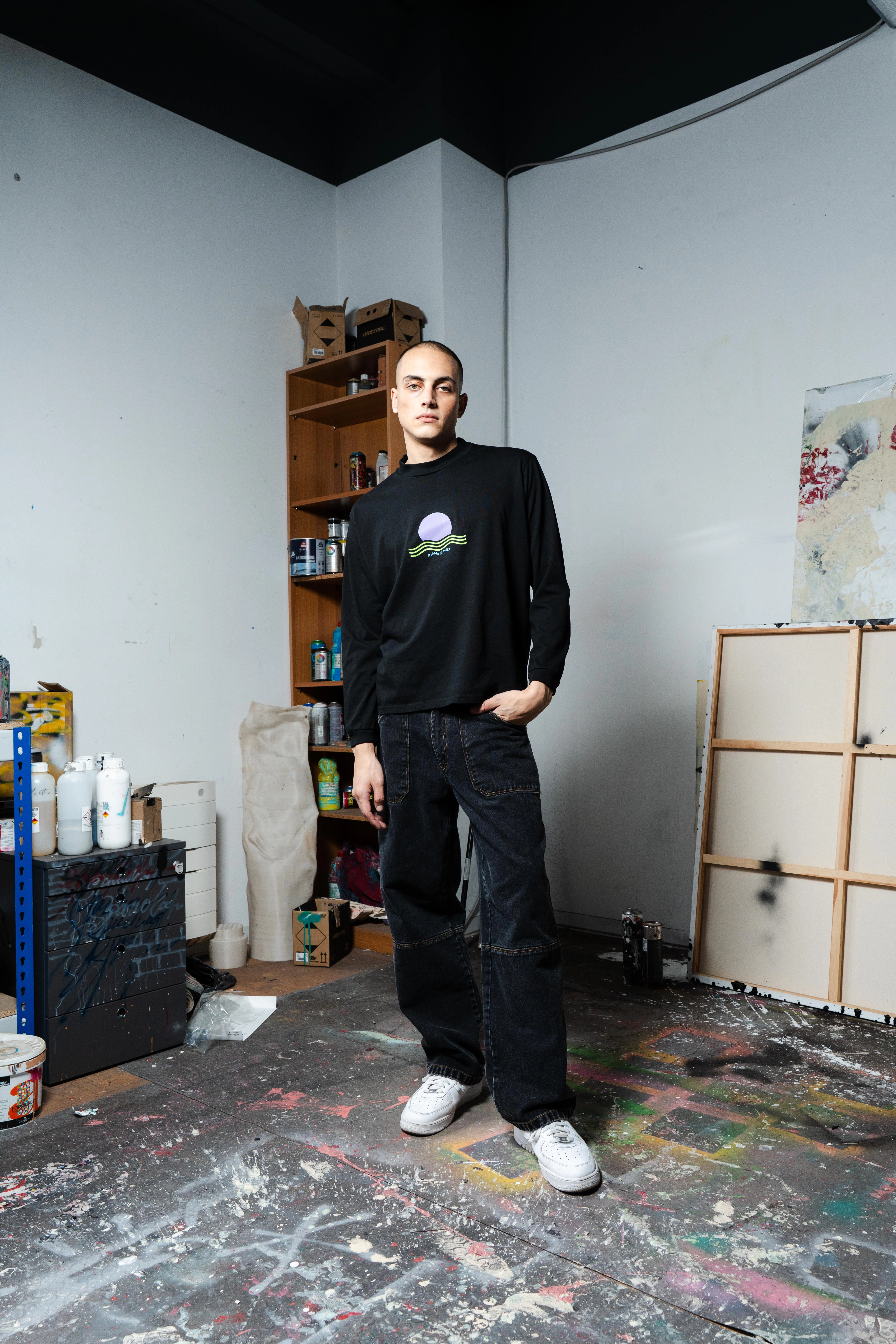 Oversized Long Sleeves Graphic T-shirt2
