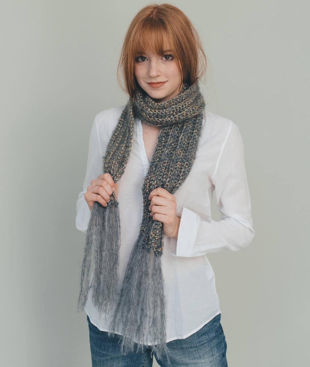 girls grey hat and scarf