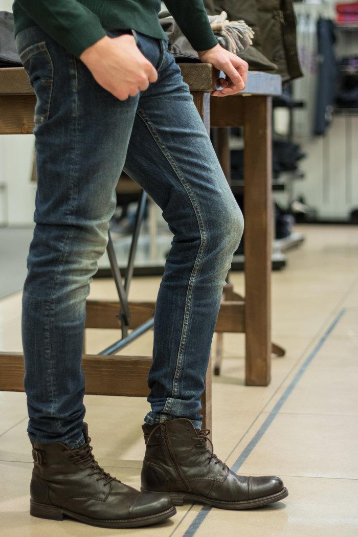 Jeans e stivaletti uomo sale