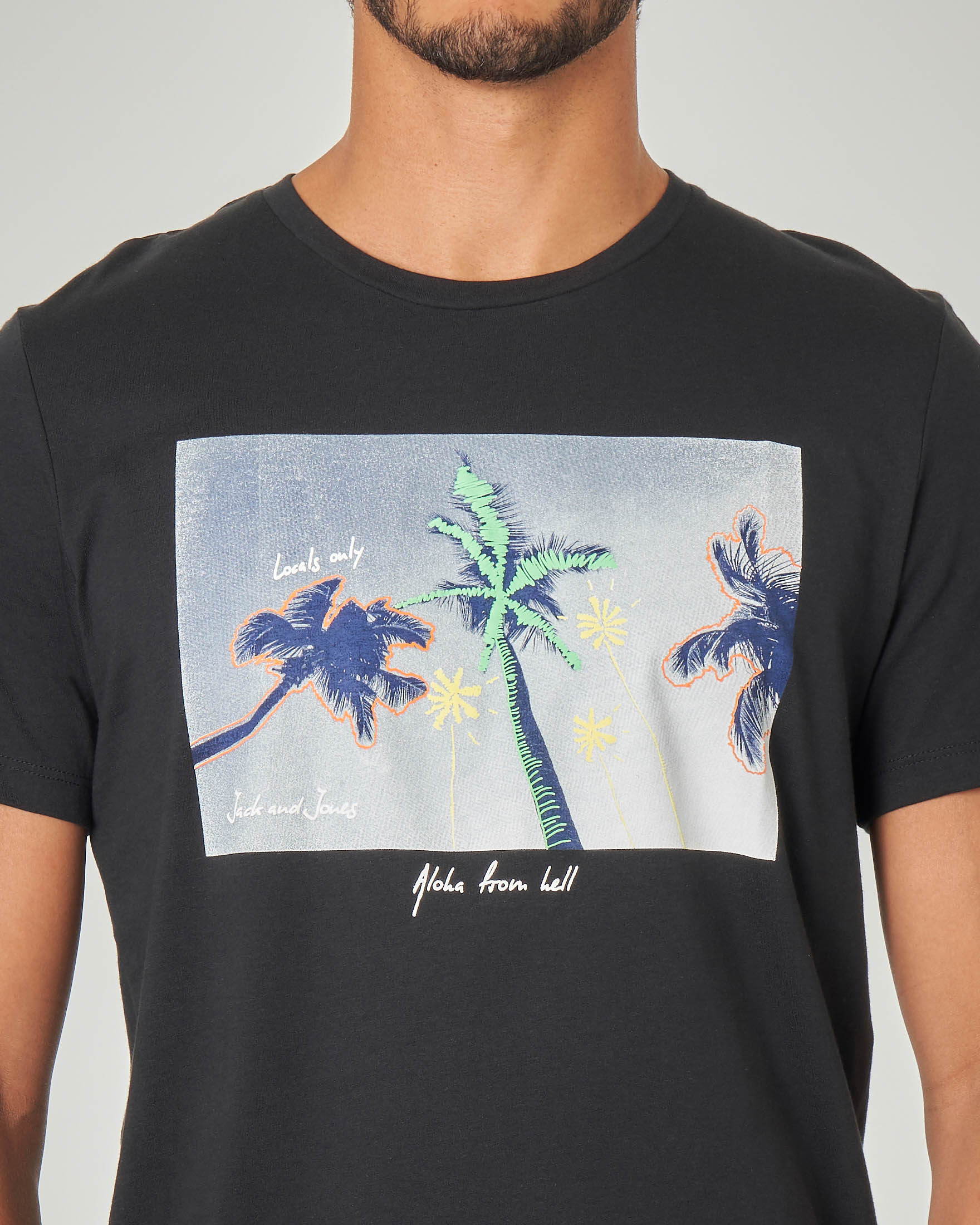 T-shirt nera con stampa grafica | Pellizzari E-commerce