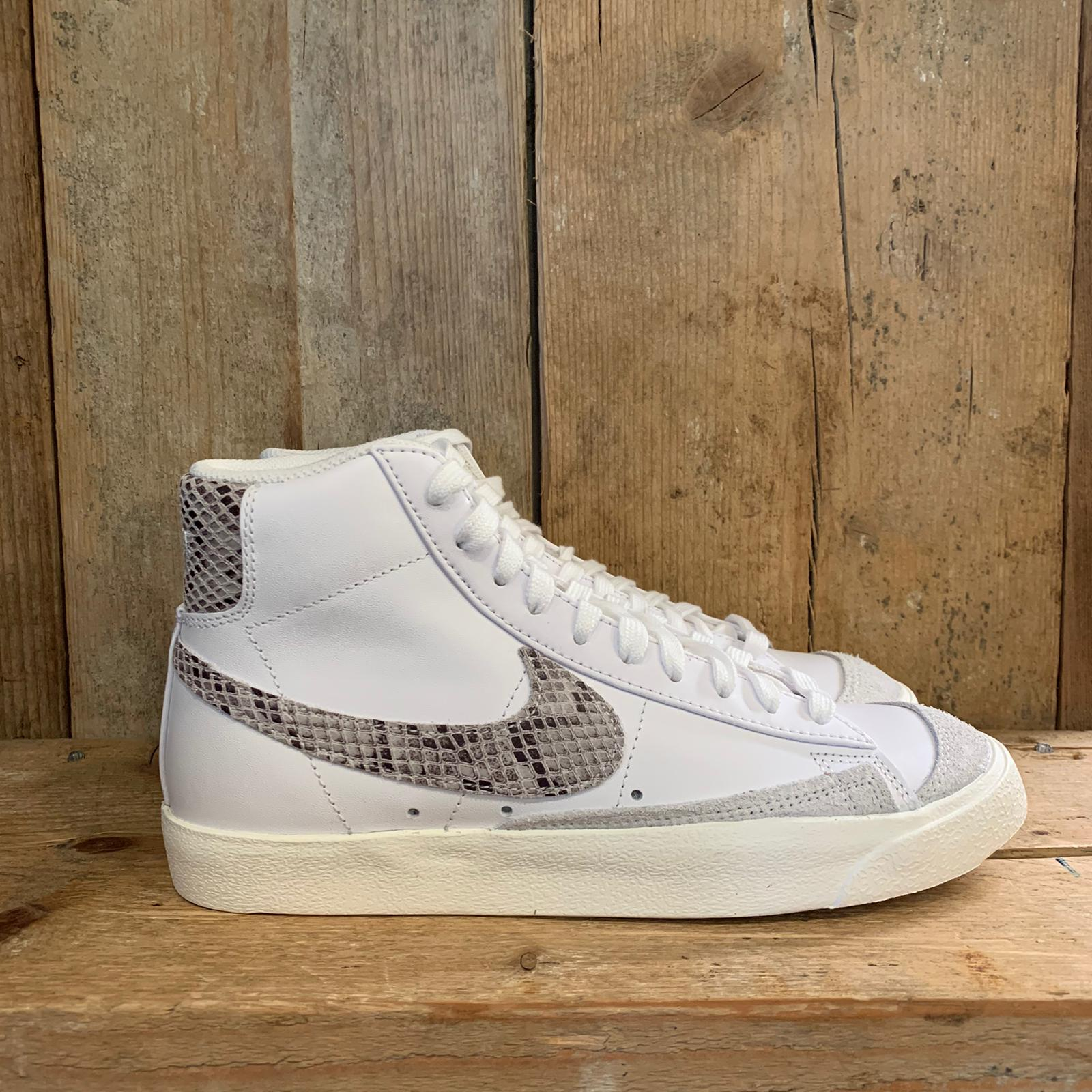nike blazer mid 77 vintage donna nike blazer mid 77 vintage donna