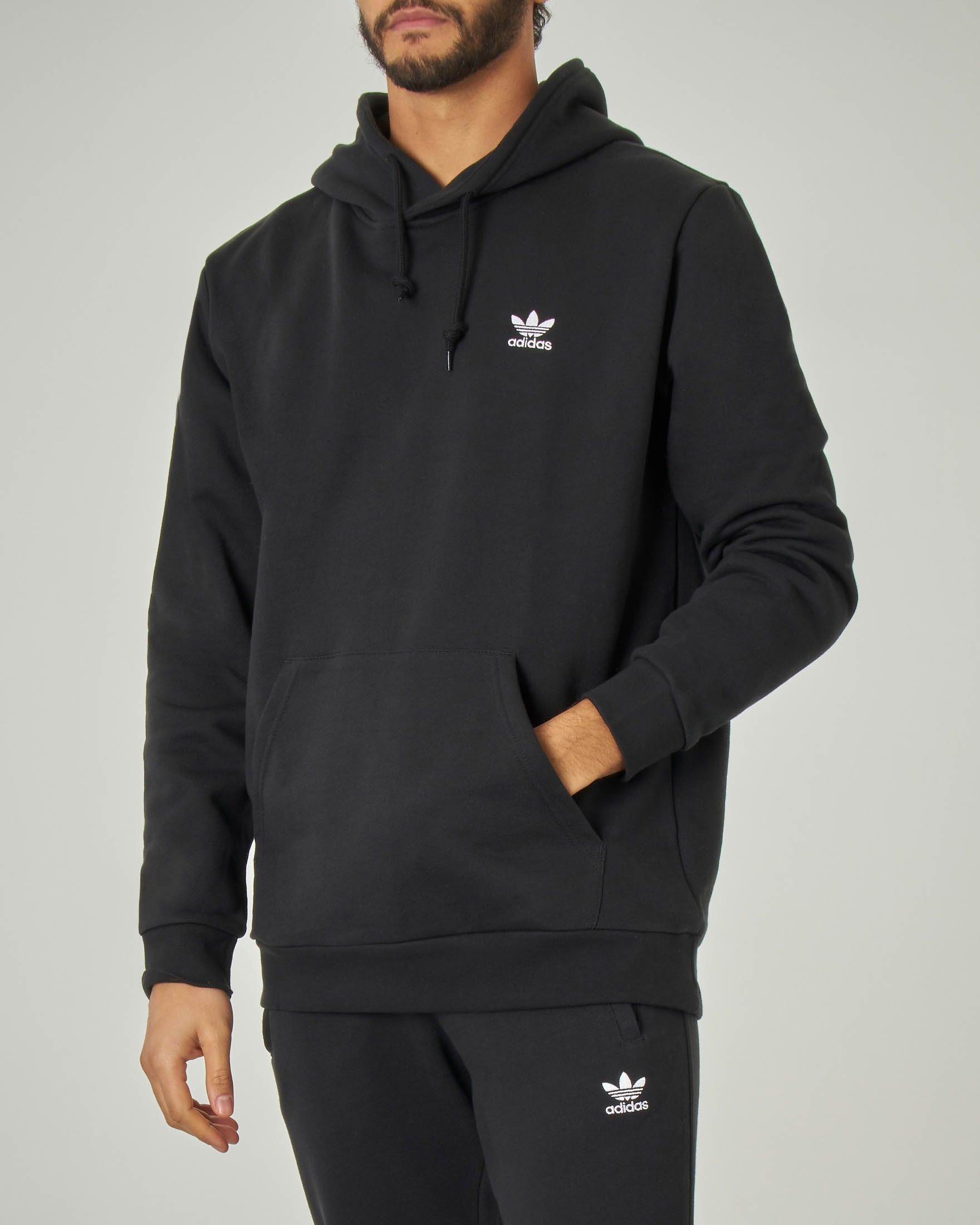 felpa nera e oro adidas felpa nera e oro adidas