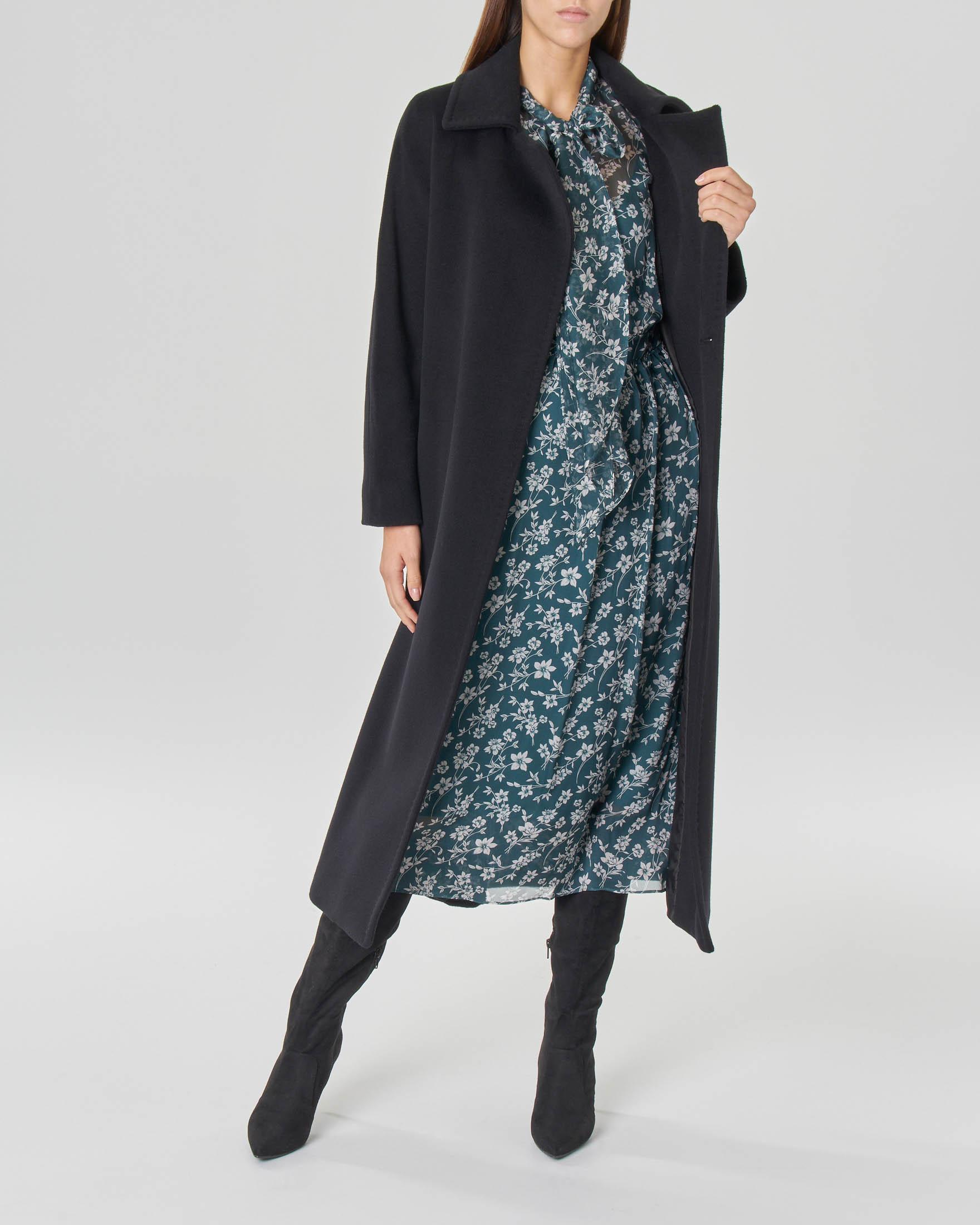 Cappotto lungo nero in pura lana vergine con cintura in vita