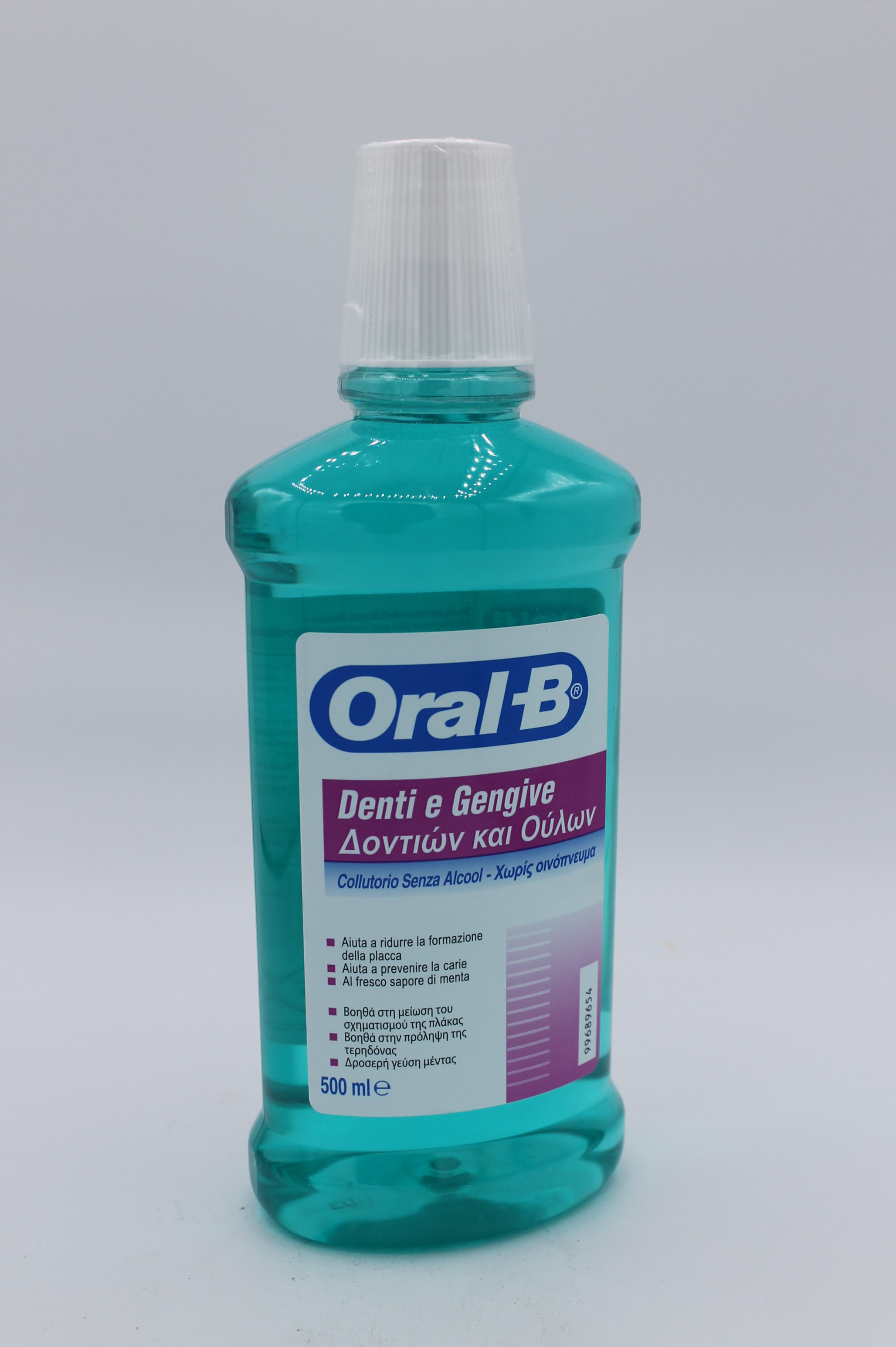 Oral B collutorio denti e gengive 500ml.