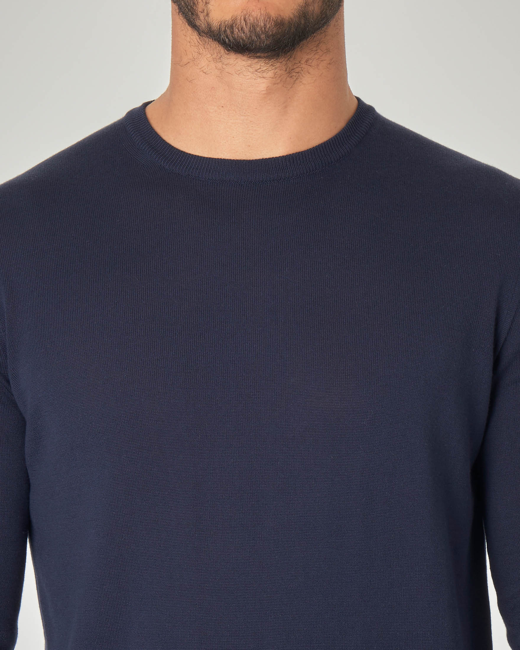 Maglia blu girocollo in cotone organico