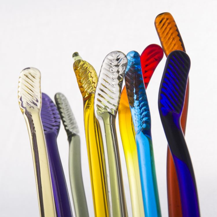Palla In Plastica, In 2 Parti, 14Cm , Cristallo, Con Foro 15 Mm Per Ghirlanda 4006166357268