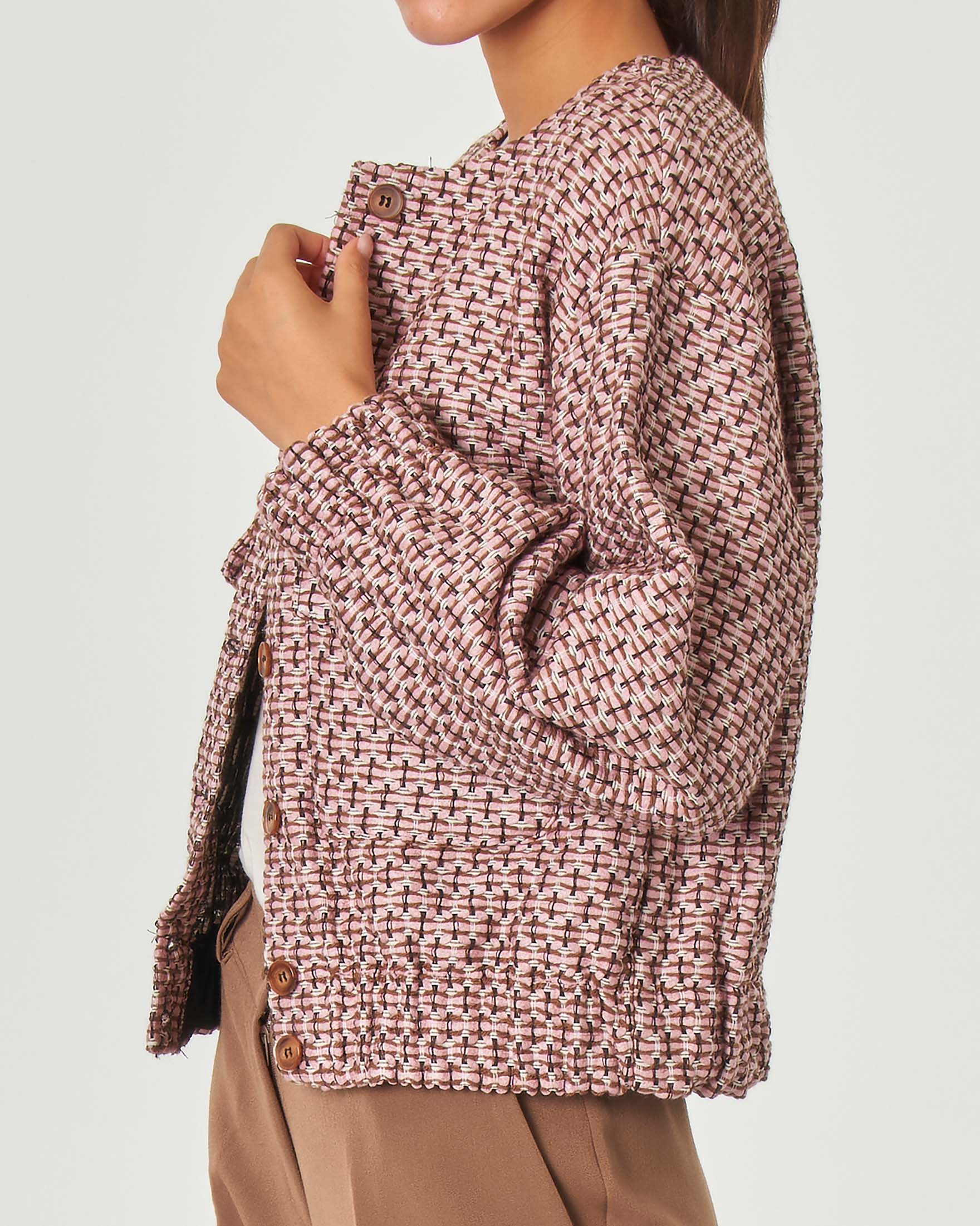 Bomber rosa e cammello a fantasia damiè ricamata con tasconi frontali image