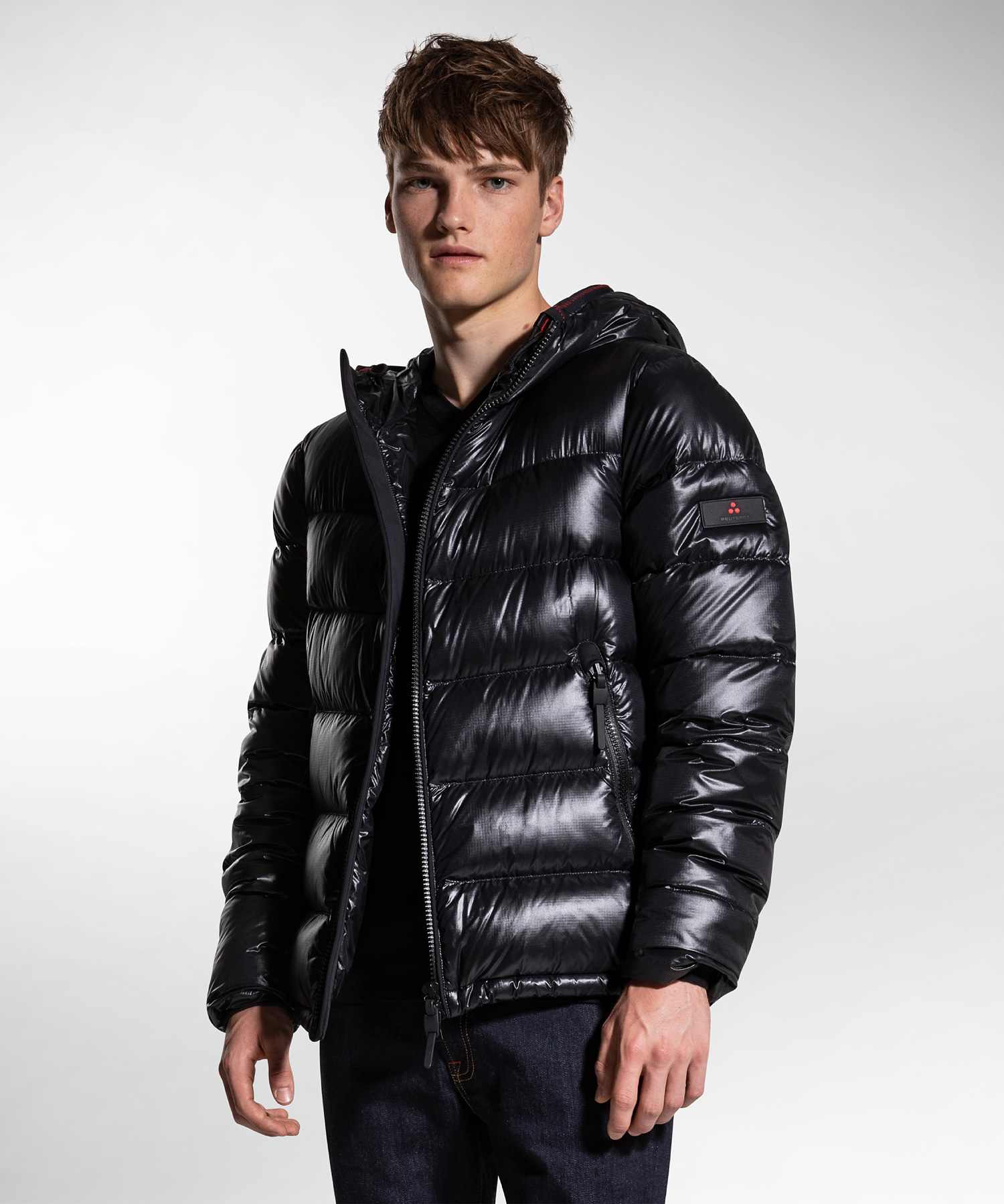 giubbino nero lucido