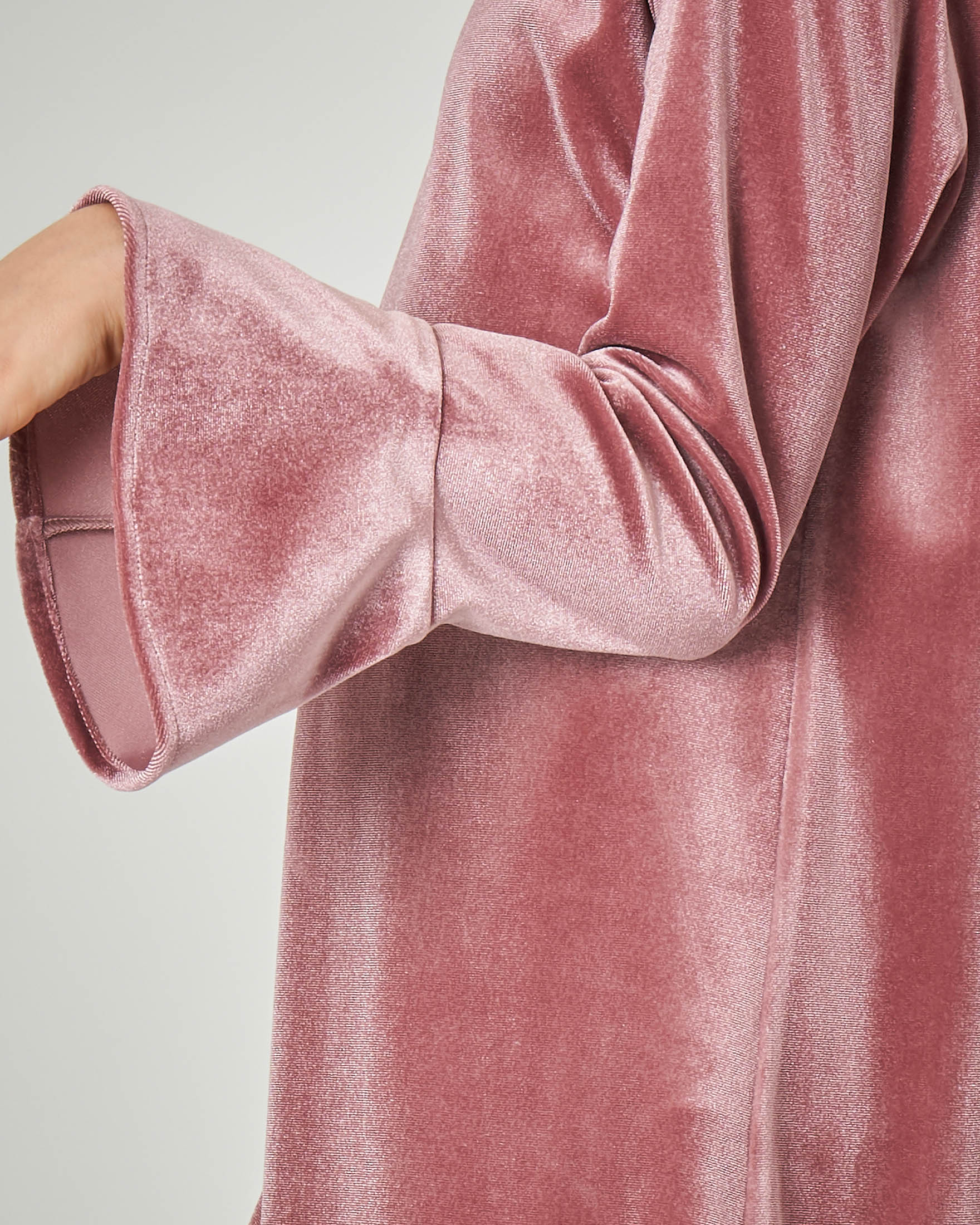 Abito corto rosa antico con chiusura sul retro e maniche con volant 10-16 anni