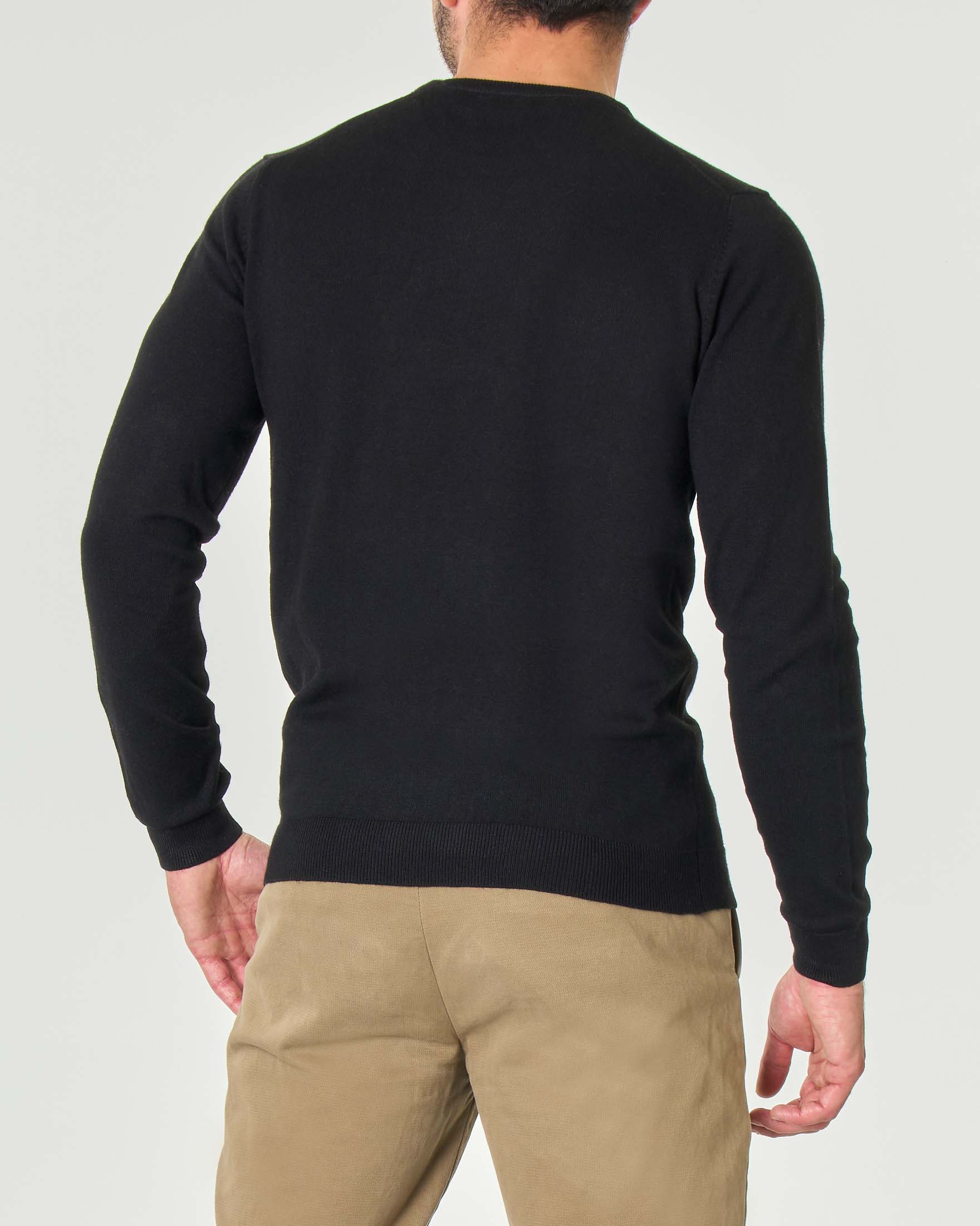 Maglia girocollo Paul Baker nera tinta unita in misto lana