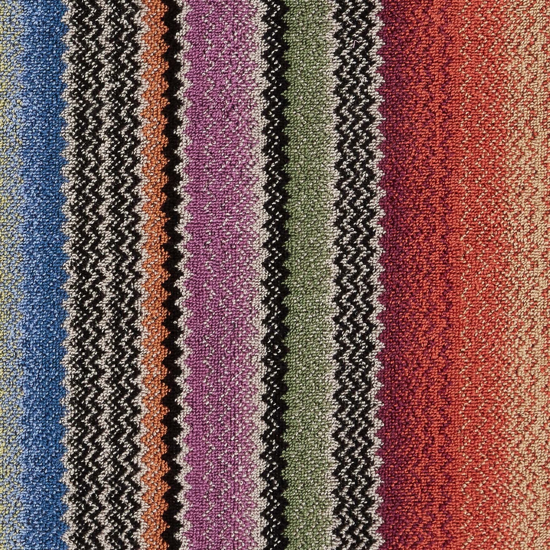 Telo bagno in spugna di cotone a fantasia micro-chervon con sfumature color coccio