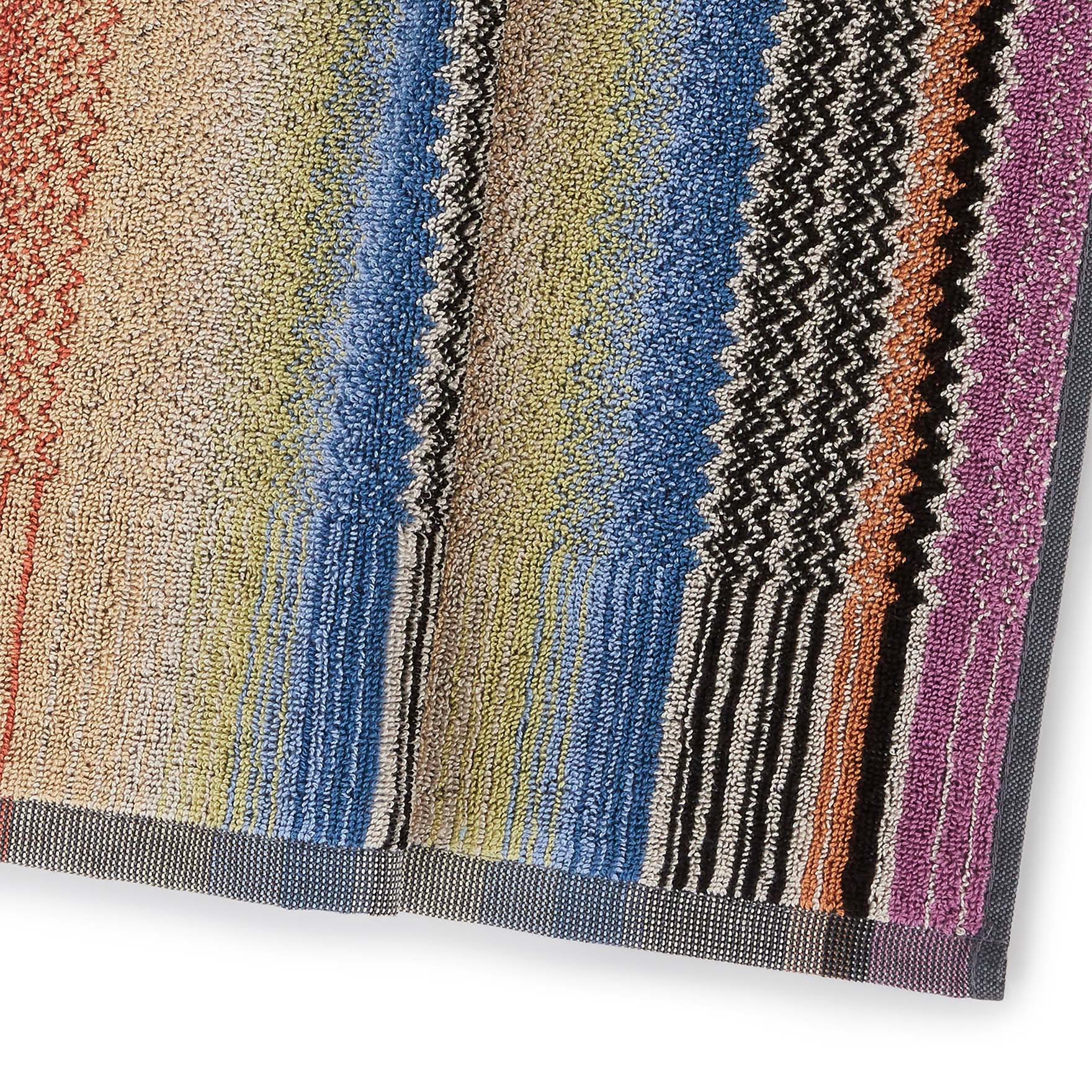 Telo bagno in spugna di cotone a fantasia micro-chervon con sfumature color coccio image