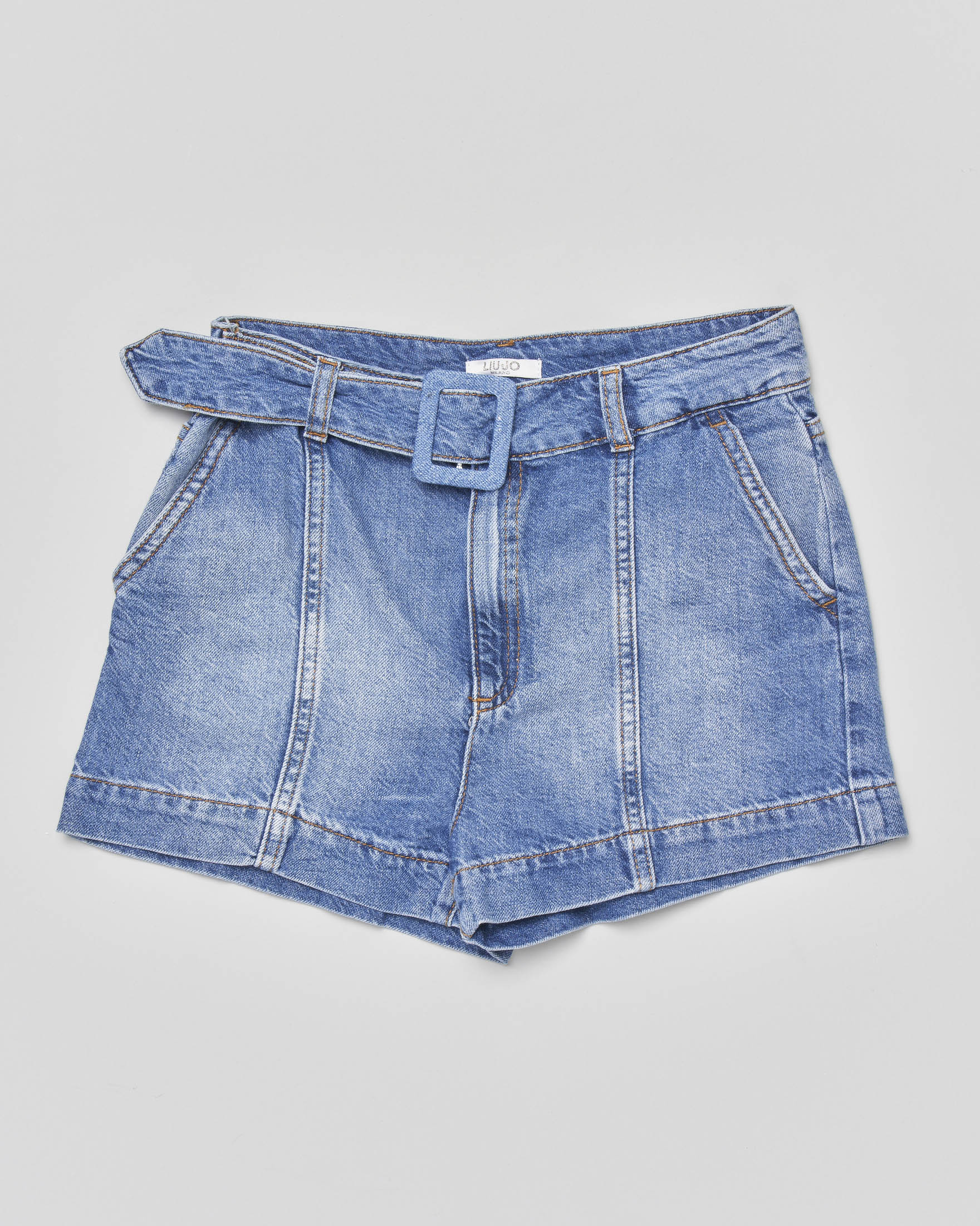 Short in denim di misto cotone e lino lavaggio chiaro stone washed con  cintura in vita 10-14 anni