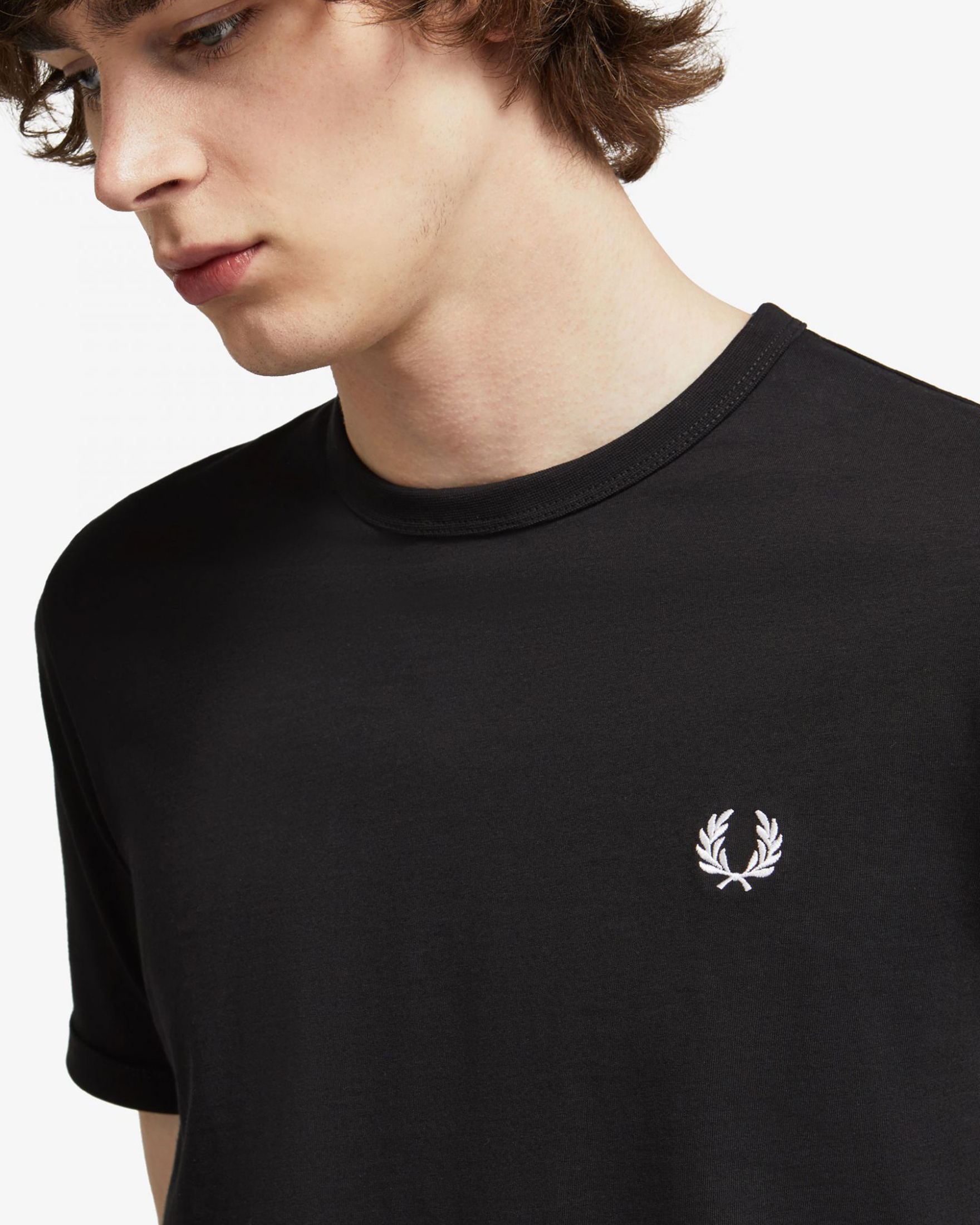 T-shirt mezza manica Fred Perry nera tinta unita image