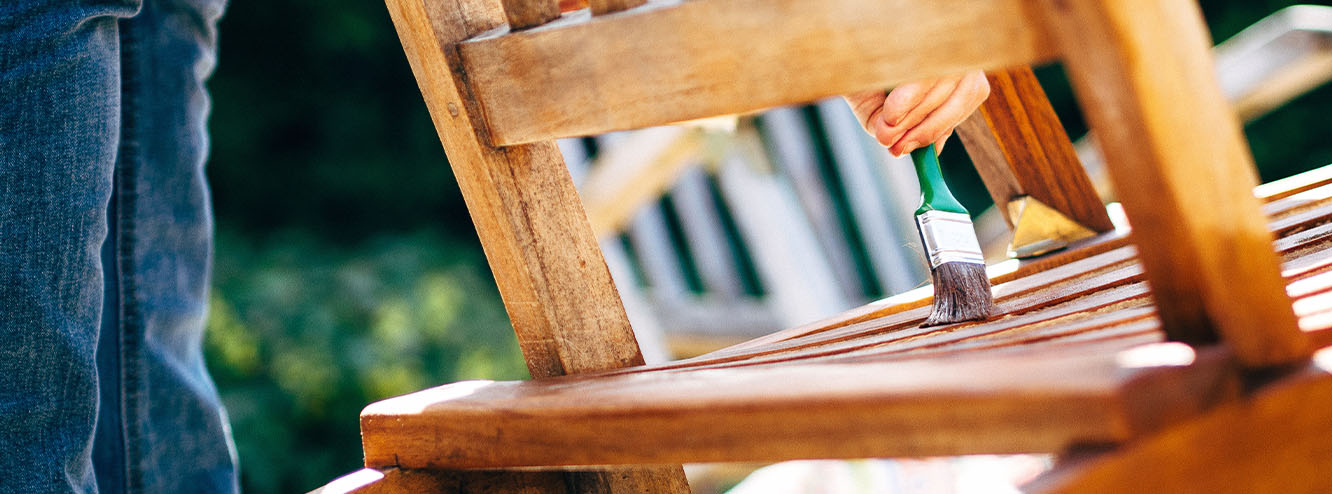 Finitura all'acqua per legno esterno: scopri la gamma completa!