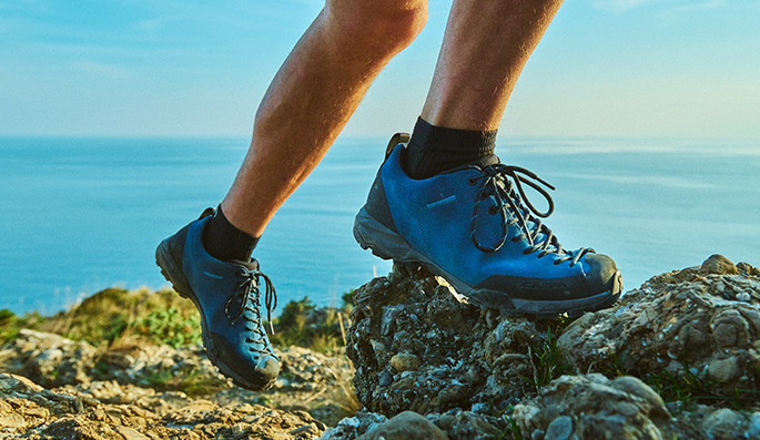 Hiking running clearance boots