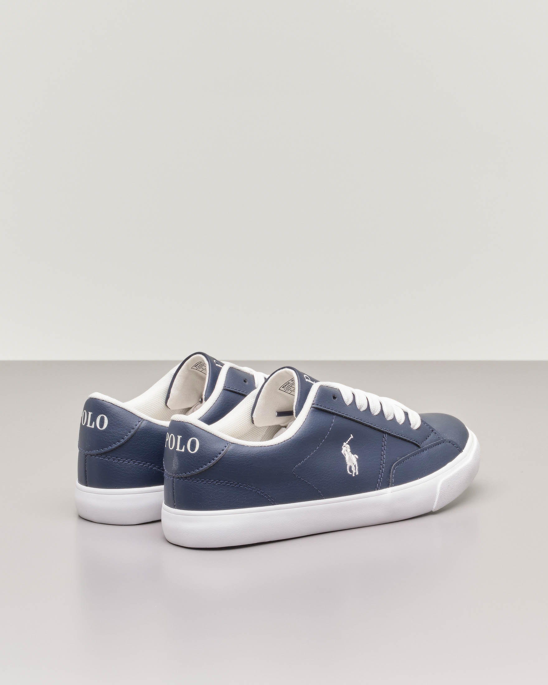Sneakers blu in ecopelle con pony bianco 35-39