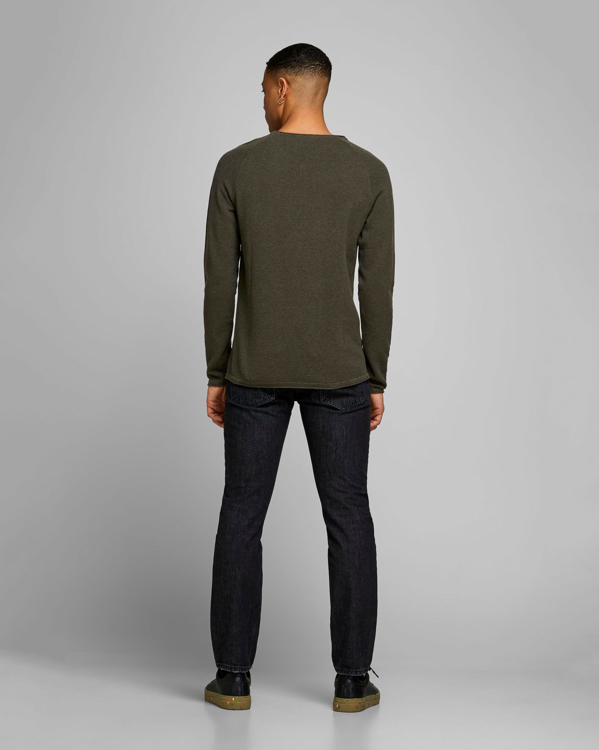 Maglia verde militare in cotone punto pepe con scollo a giro e maniche raglan