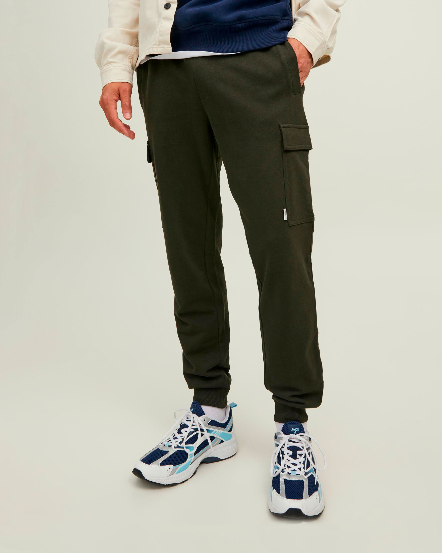 Pantaloni hot sale bershka militari