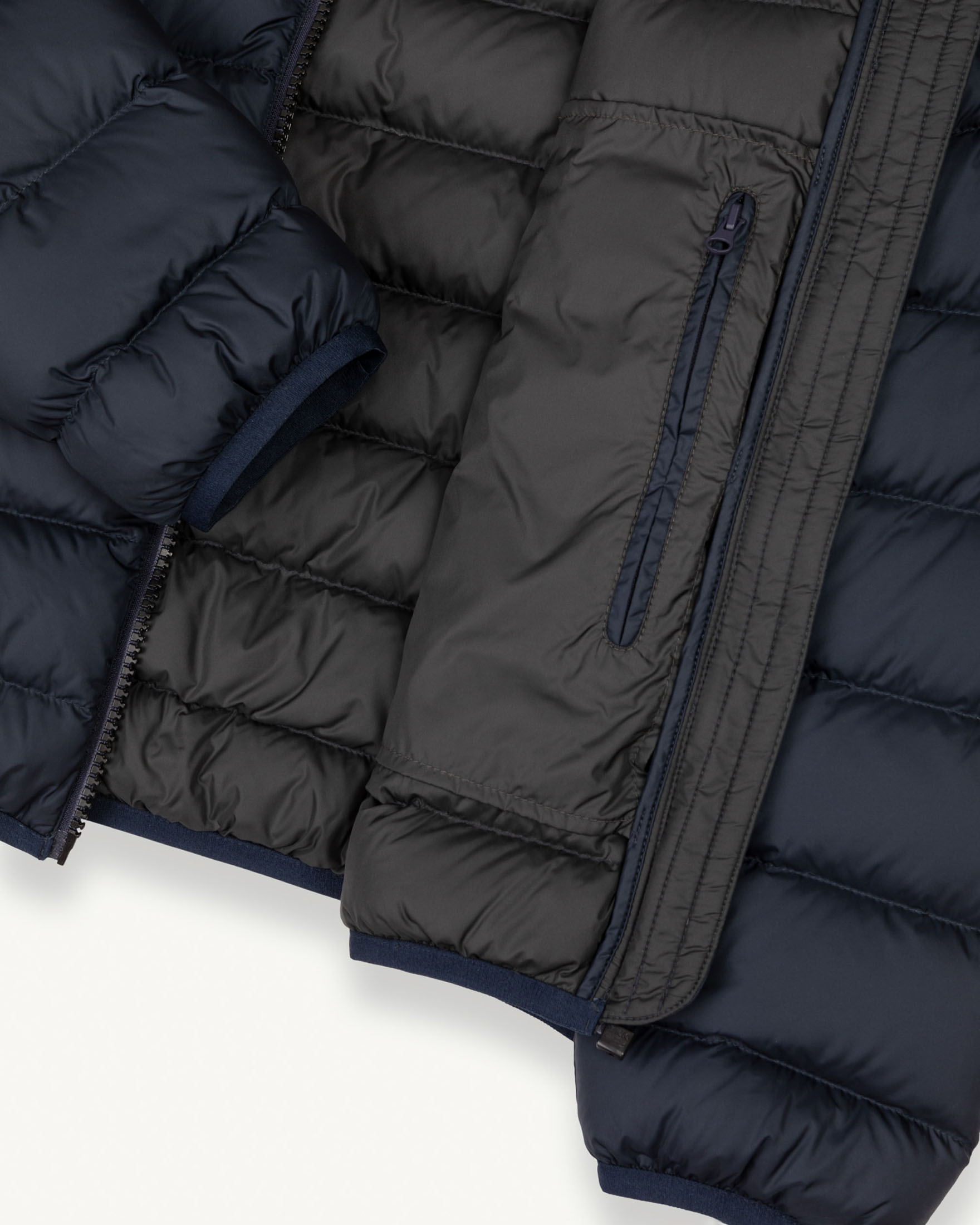 Piumino blu navy con cappuccio in nylon semilucido con fodera antracite