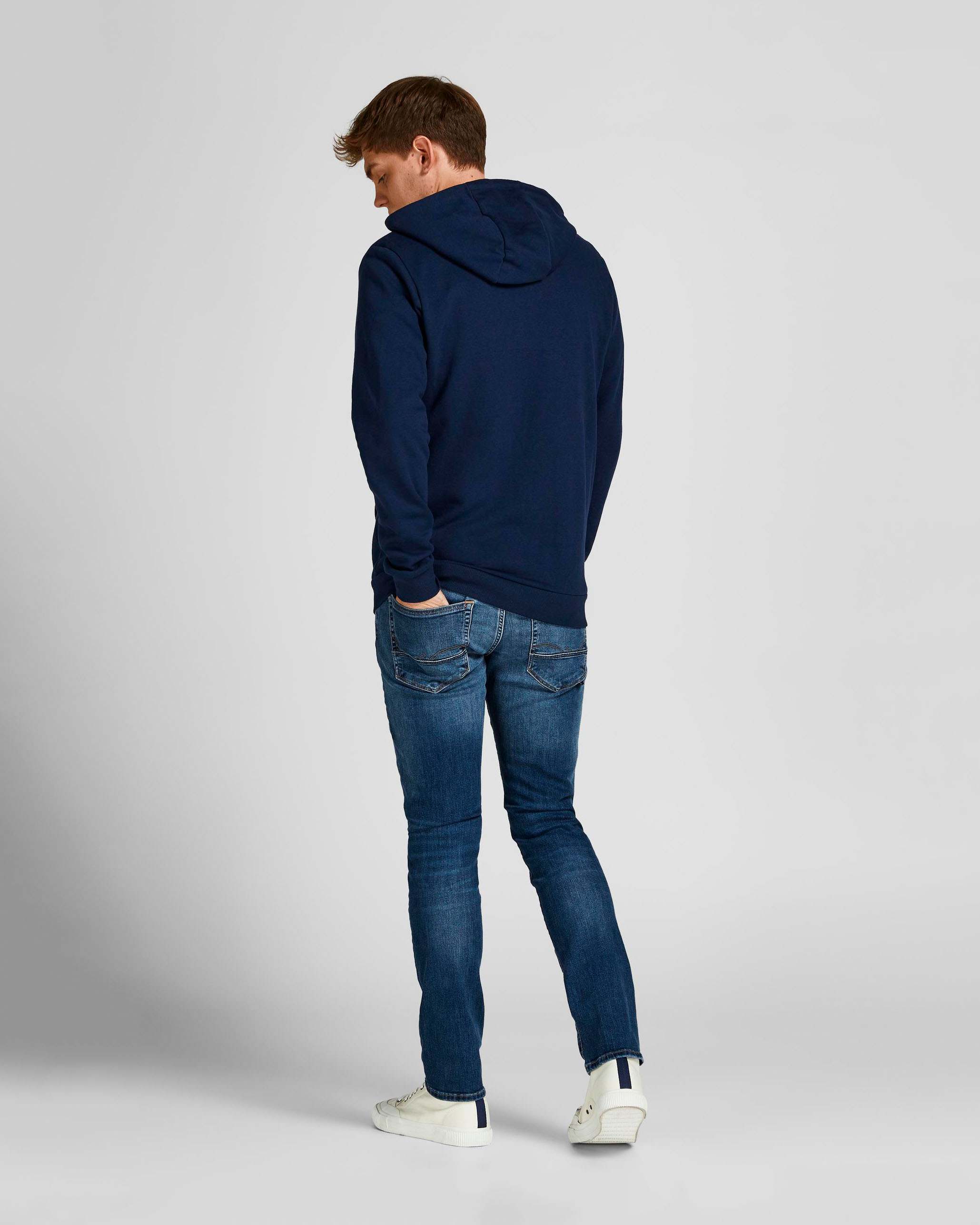 Jeans Glenn slim fit in cotone stretch lavaggio scuro stone washed image