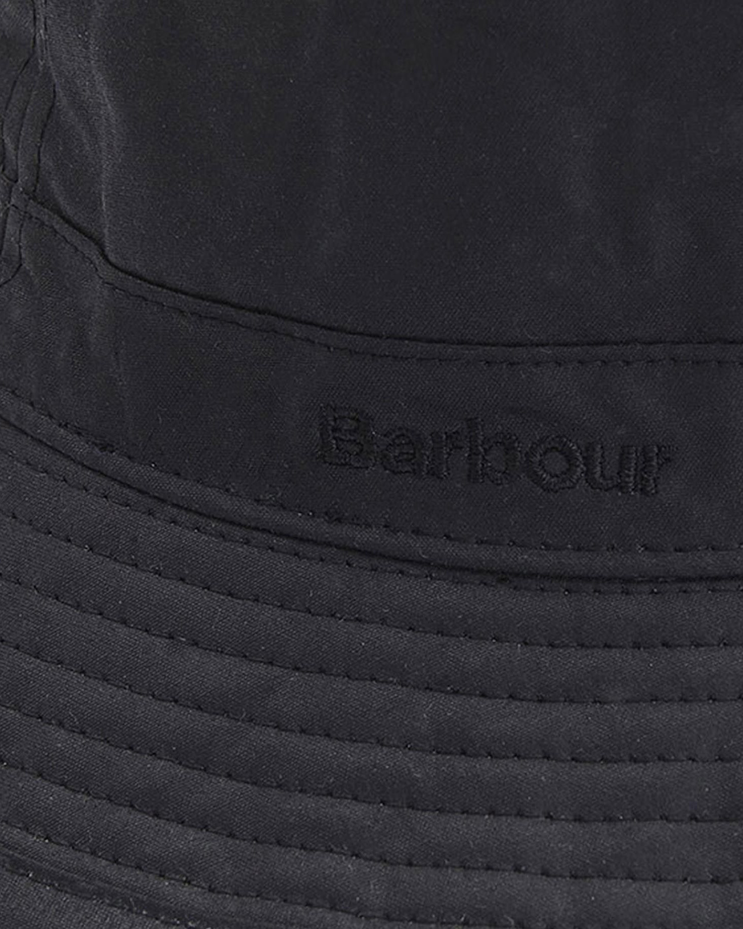 Berretto Barbour nero a pescatore in cotone cerato