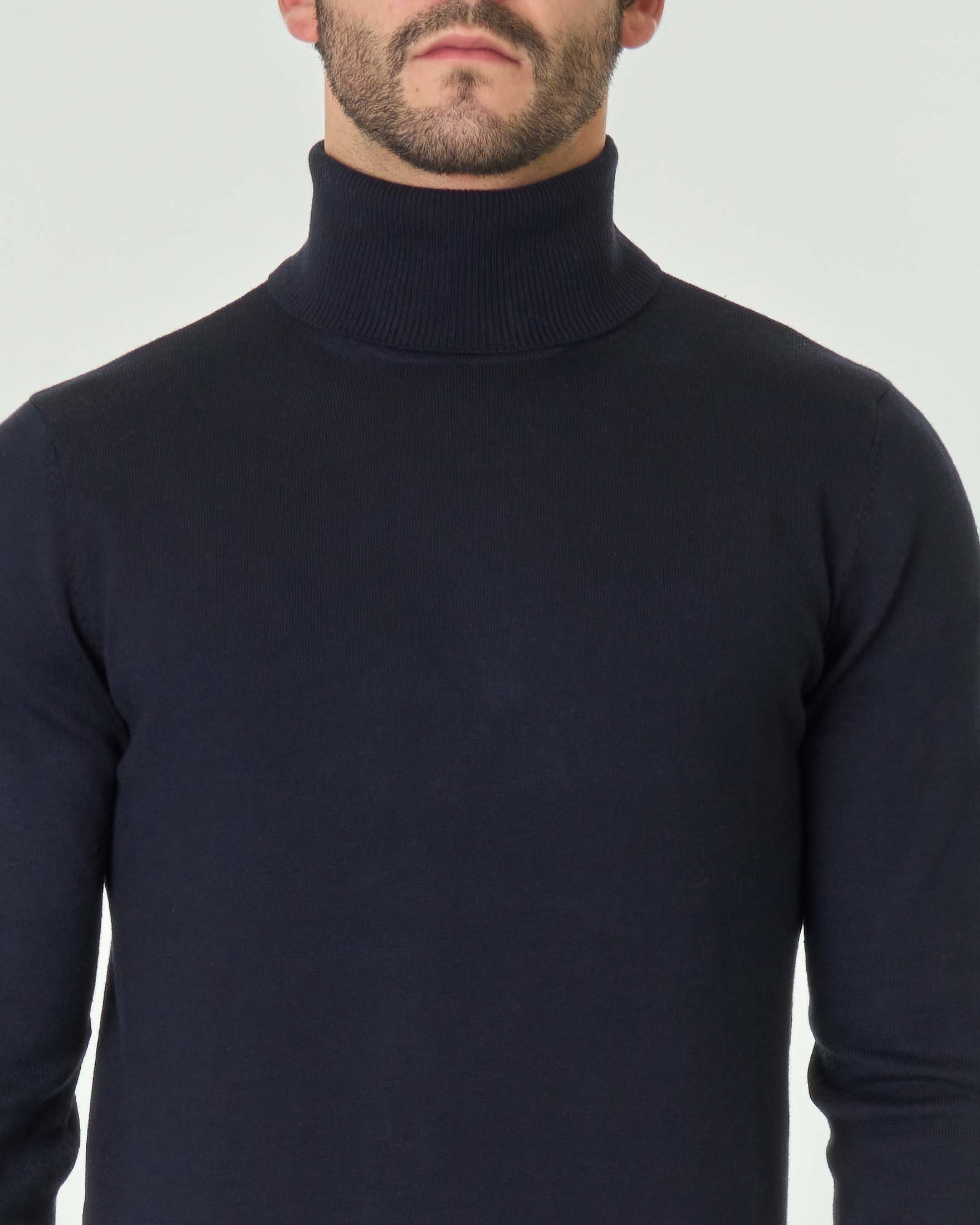 Dolcevita blu tinta unita in misto lana image