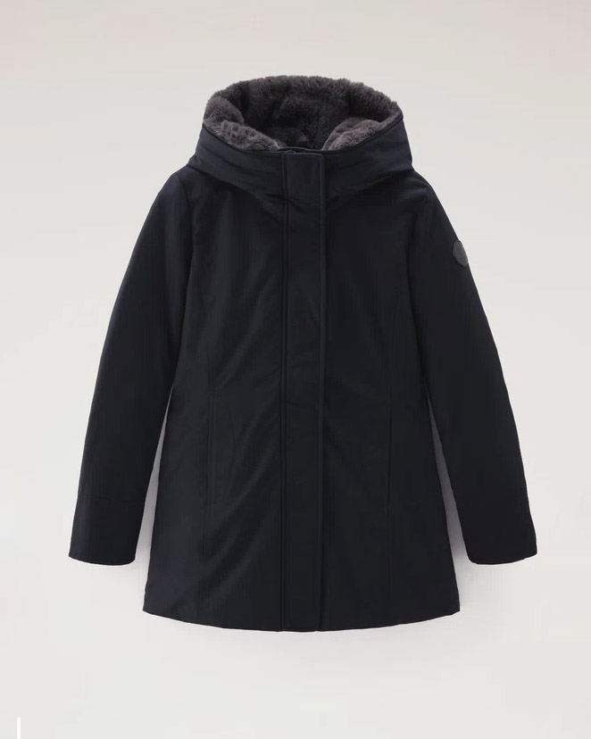 Boulder Parka blu con fodera interna al cappuccio in ecopelliccia tono su tono