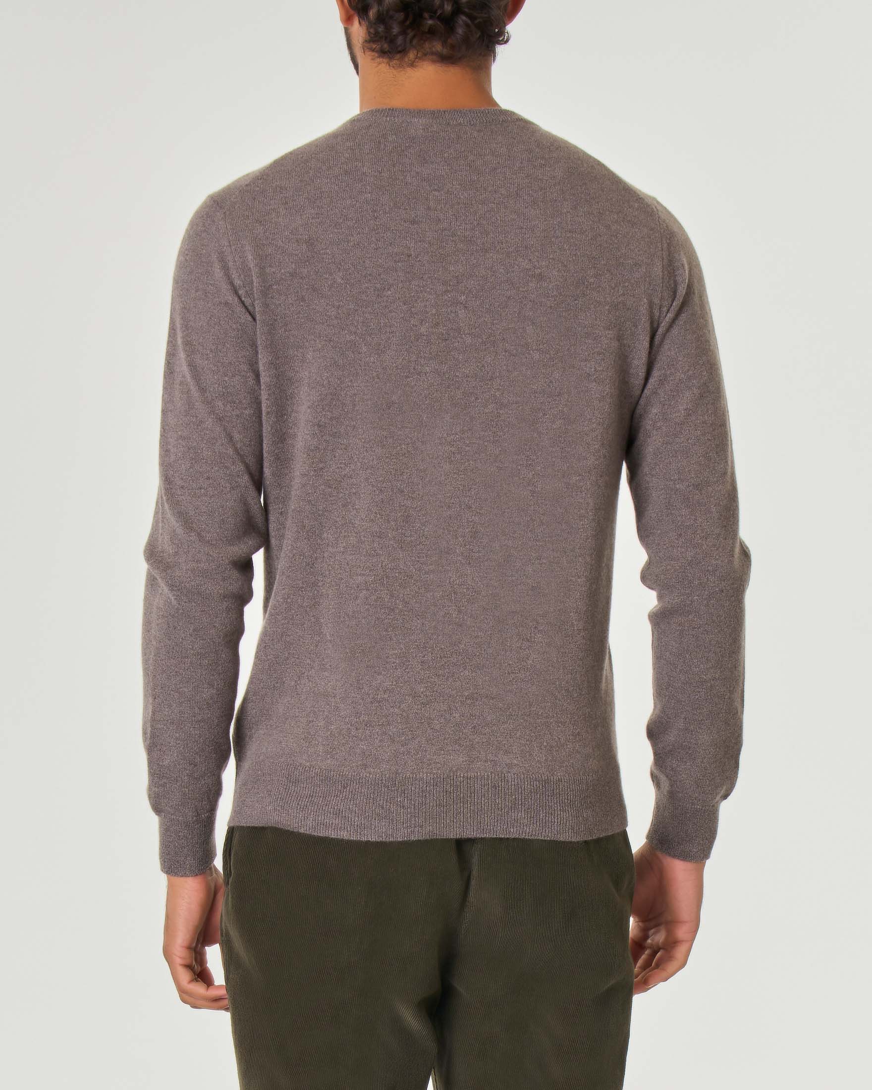 Maglia girocollo Pellizzari color fango in puro cachemire