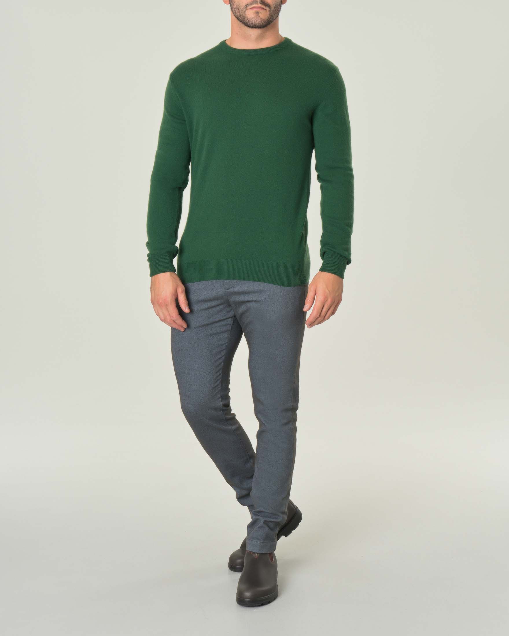 Maglia verde girocollo in misto lana e cachemire