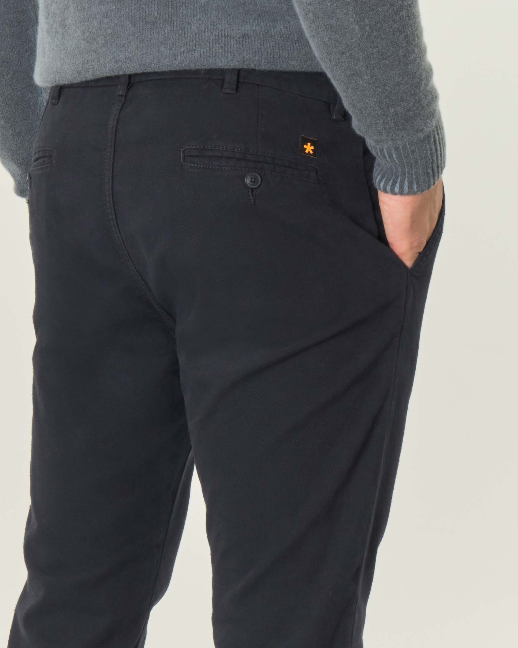 Pantalone chino blu in cotone stretch micro armatura