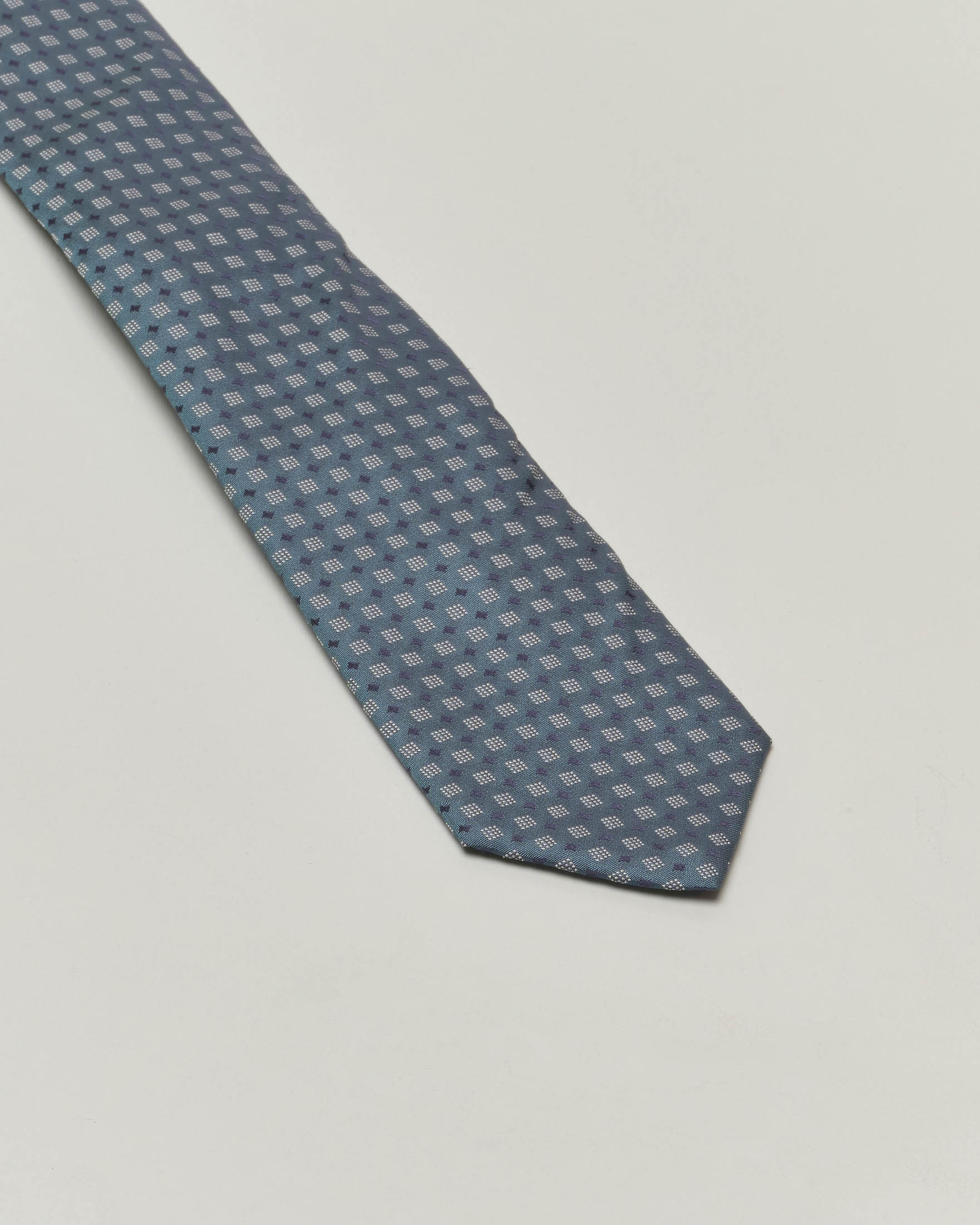 Cravatta verde scuro in fantasia a quadretti jacquard in seta image