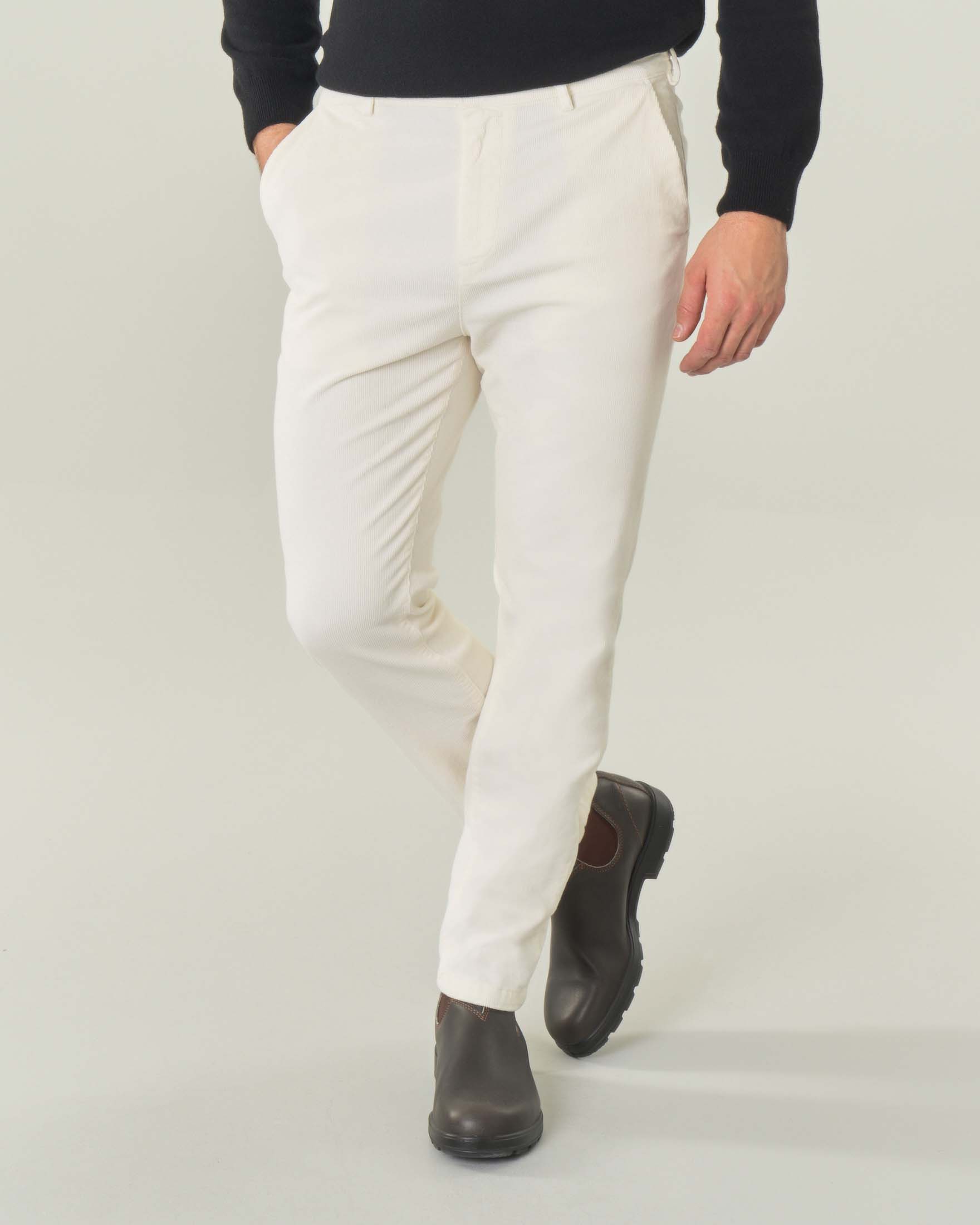 Pantalone chino bianco in velluto millerighe di cotone stretch