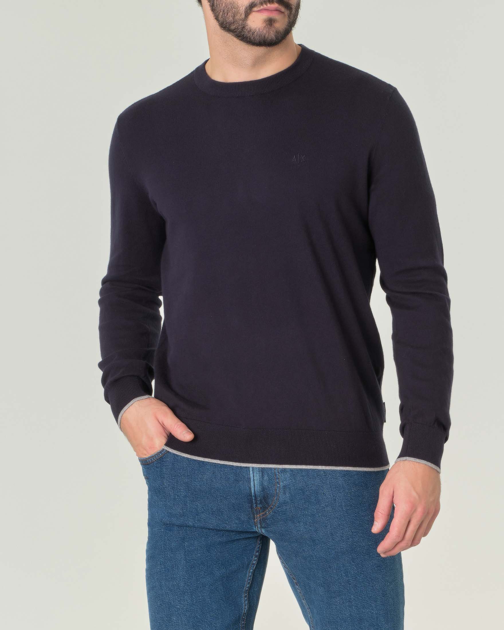 Maglia blu navy girocollo in cotone e cashmere con logo ricamato sul petto
