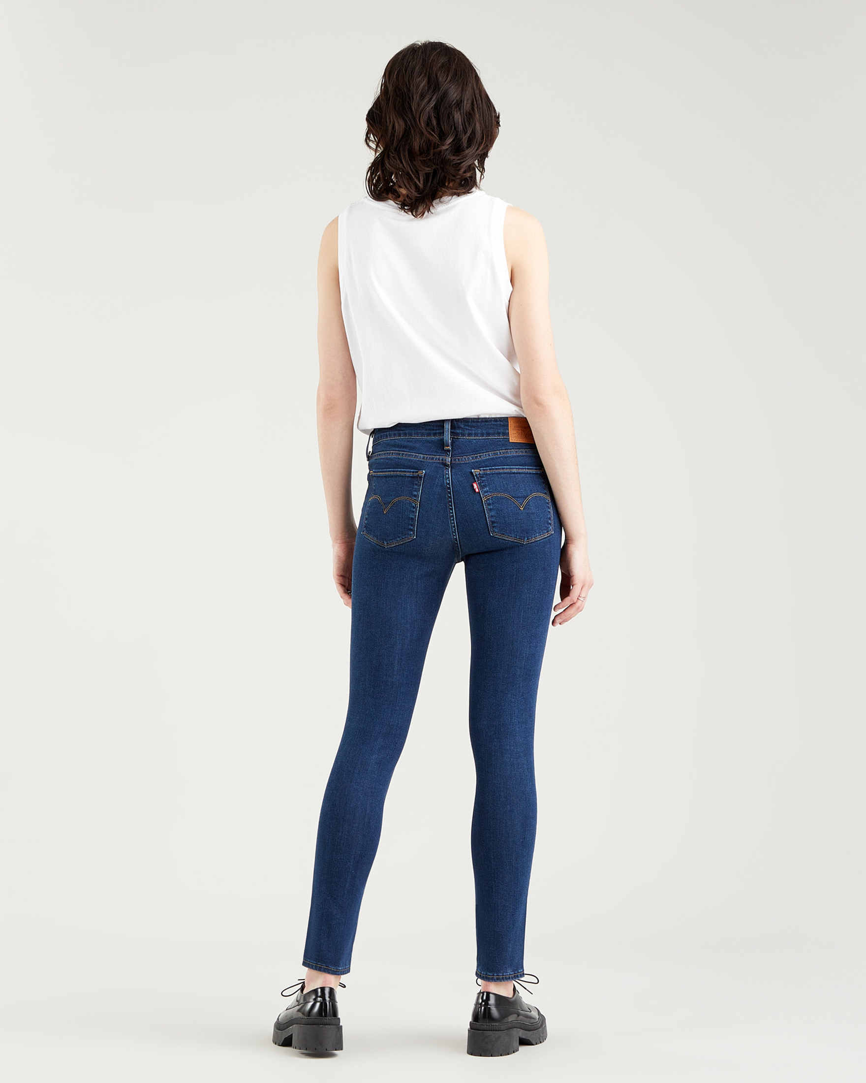 Jeans levis con sales elastico in vita