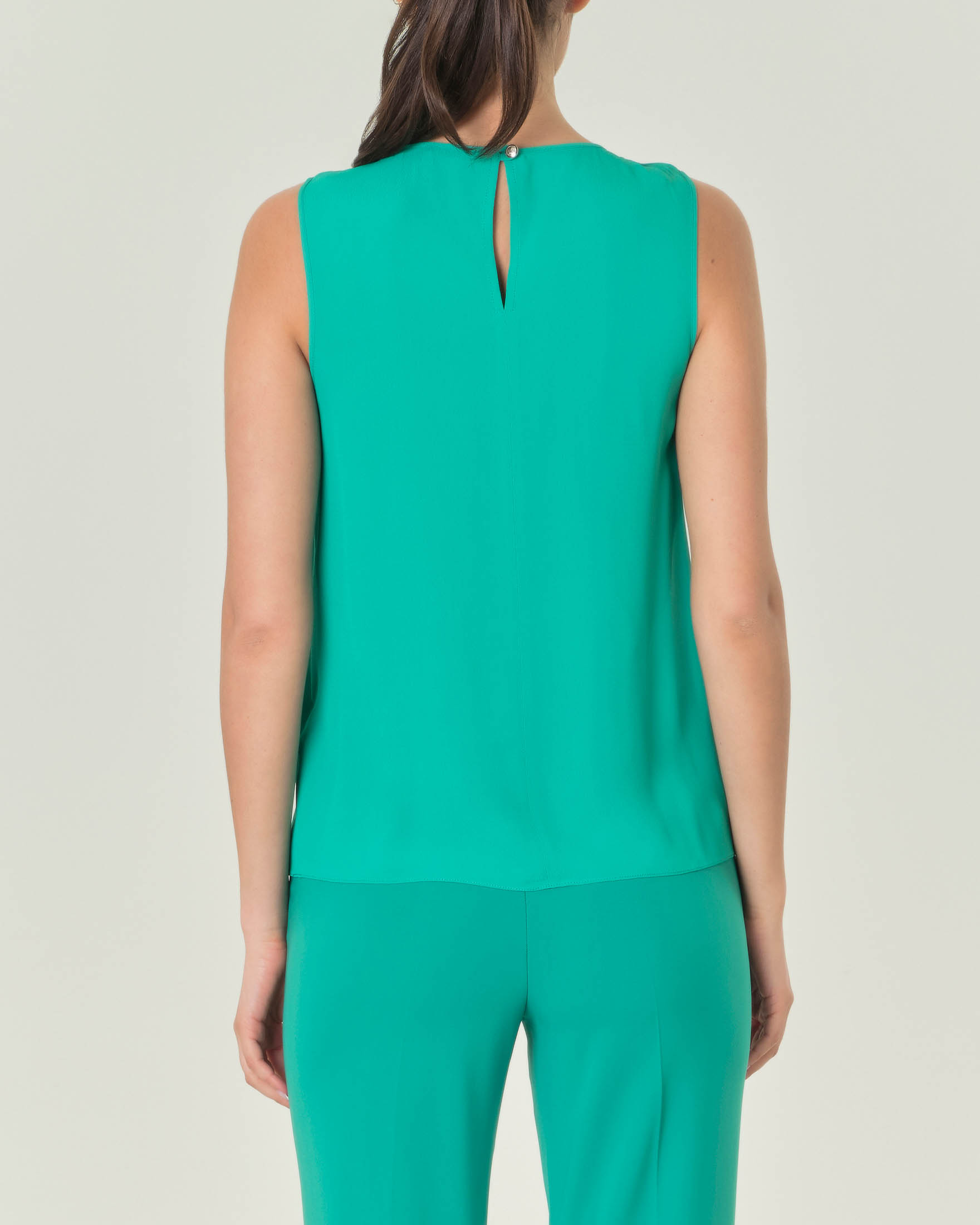 Blusa 2025 verde smeraldo