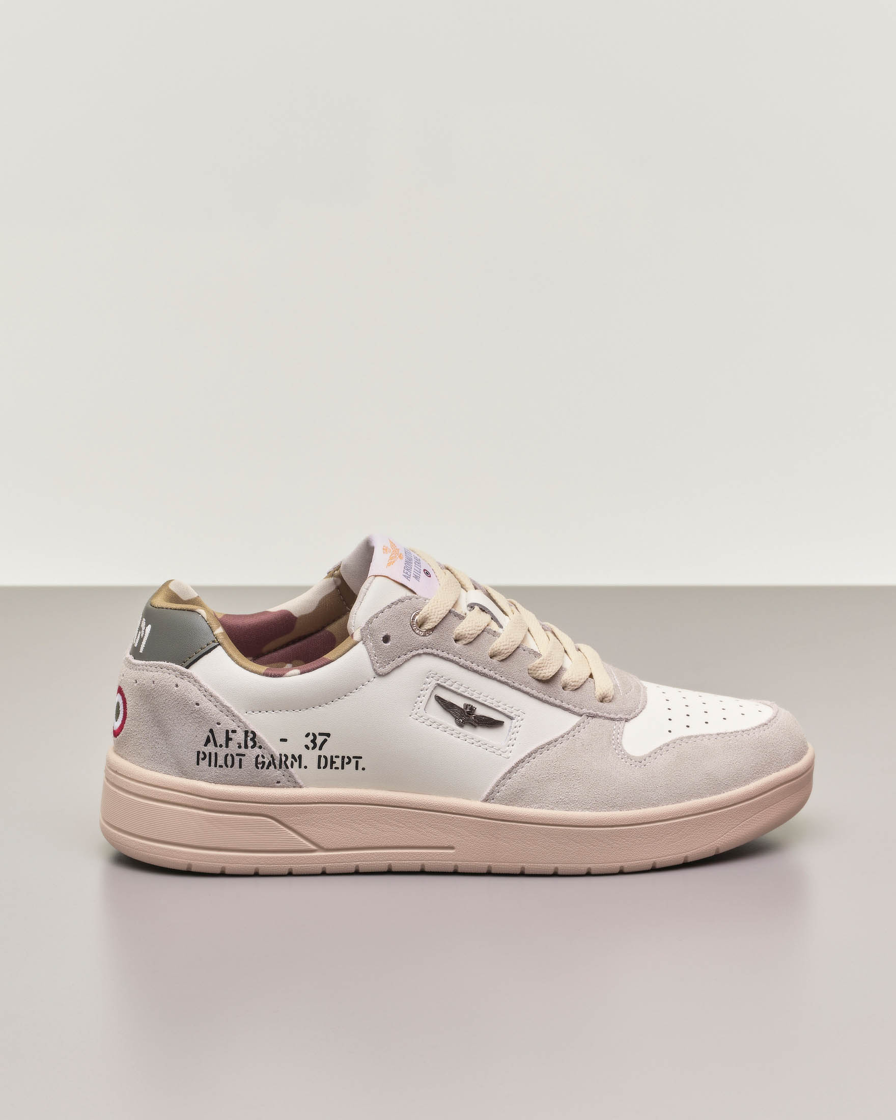 Sneakers on sale pelle bianche